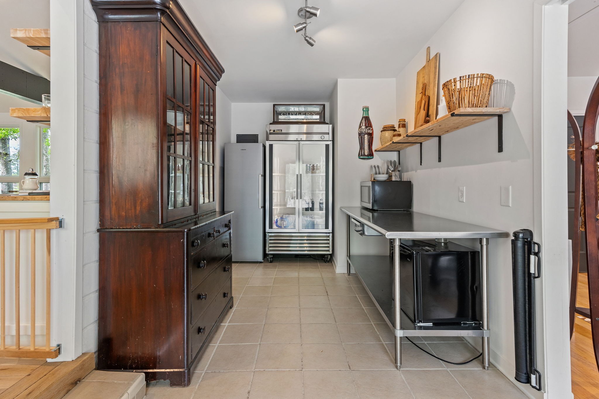 1004 Hickory Hollow Rd