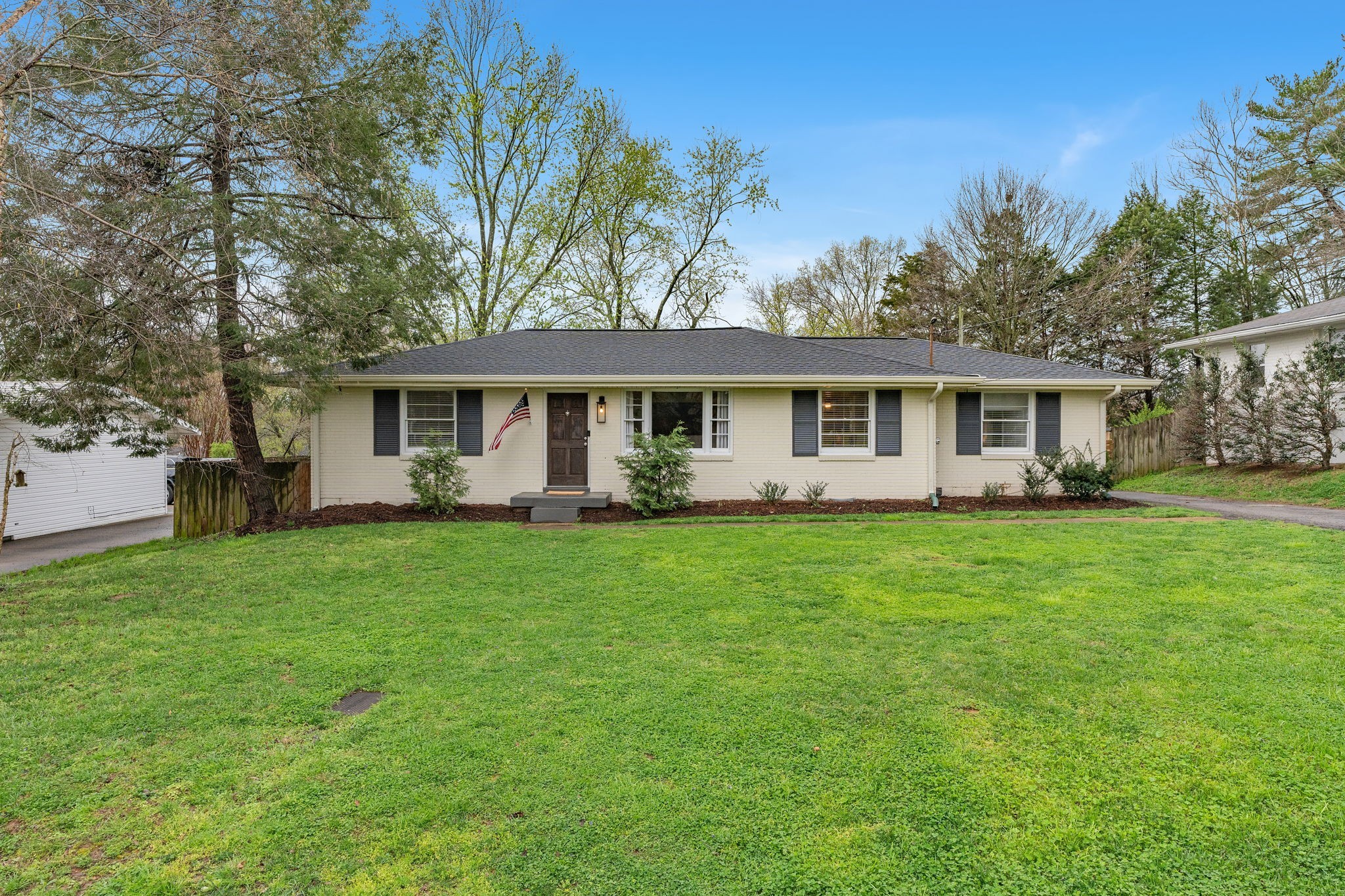 219 Garrett Dr