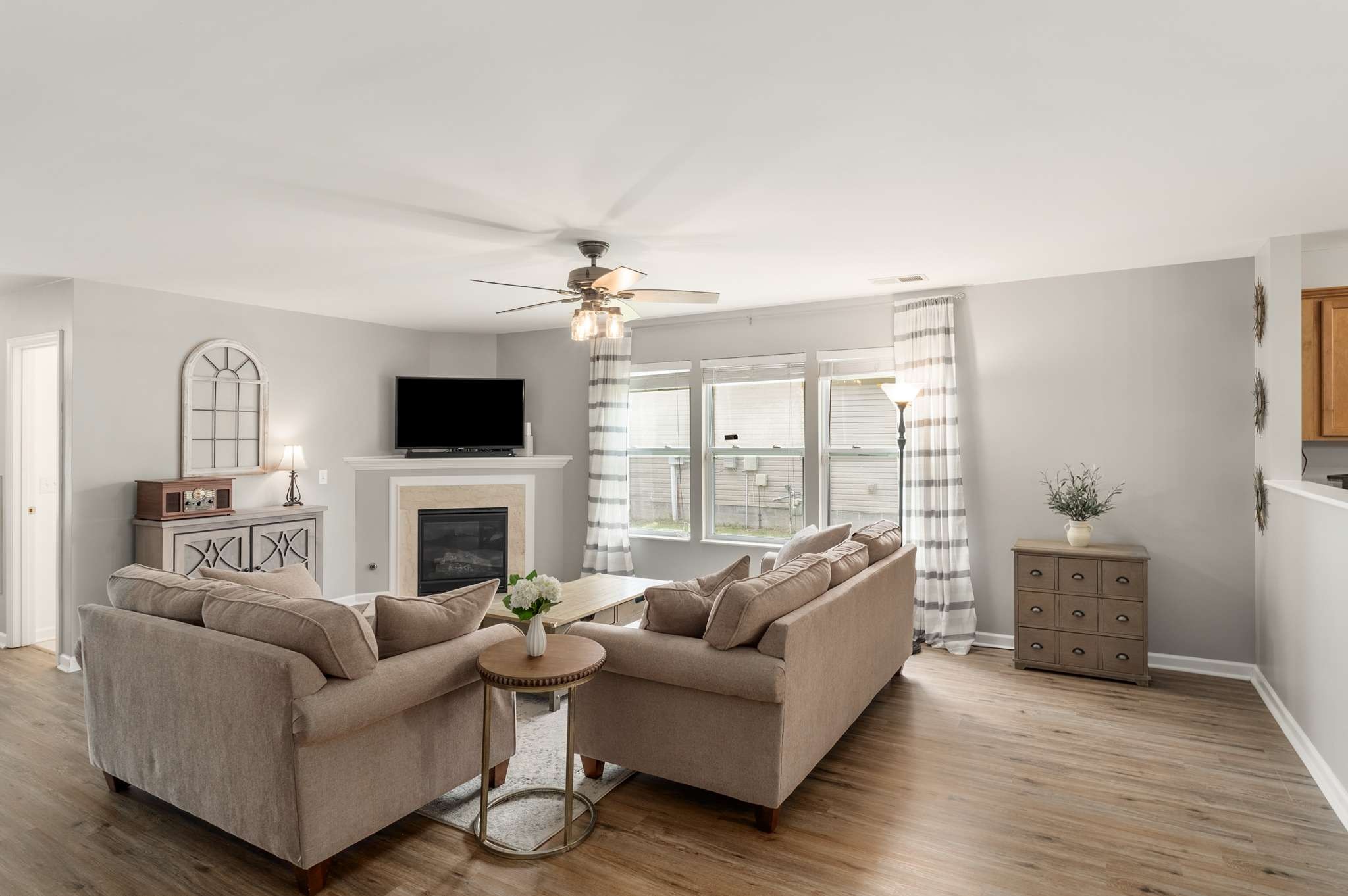 4113 Kinley Ct
