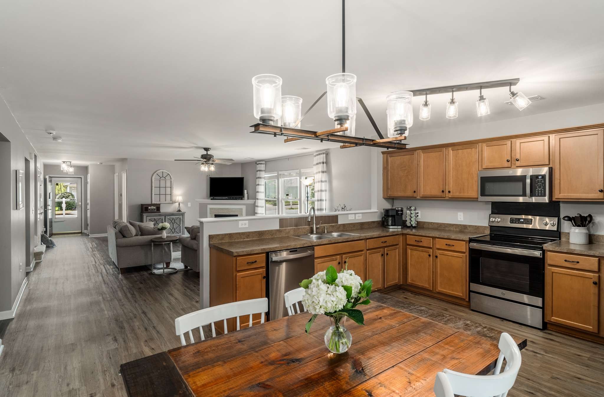 4113 Kinley Ct
