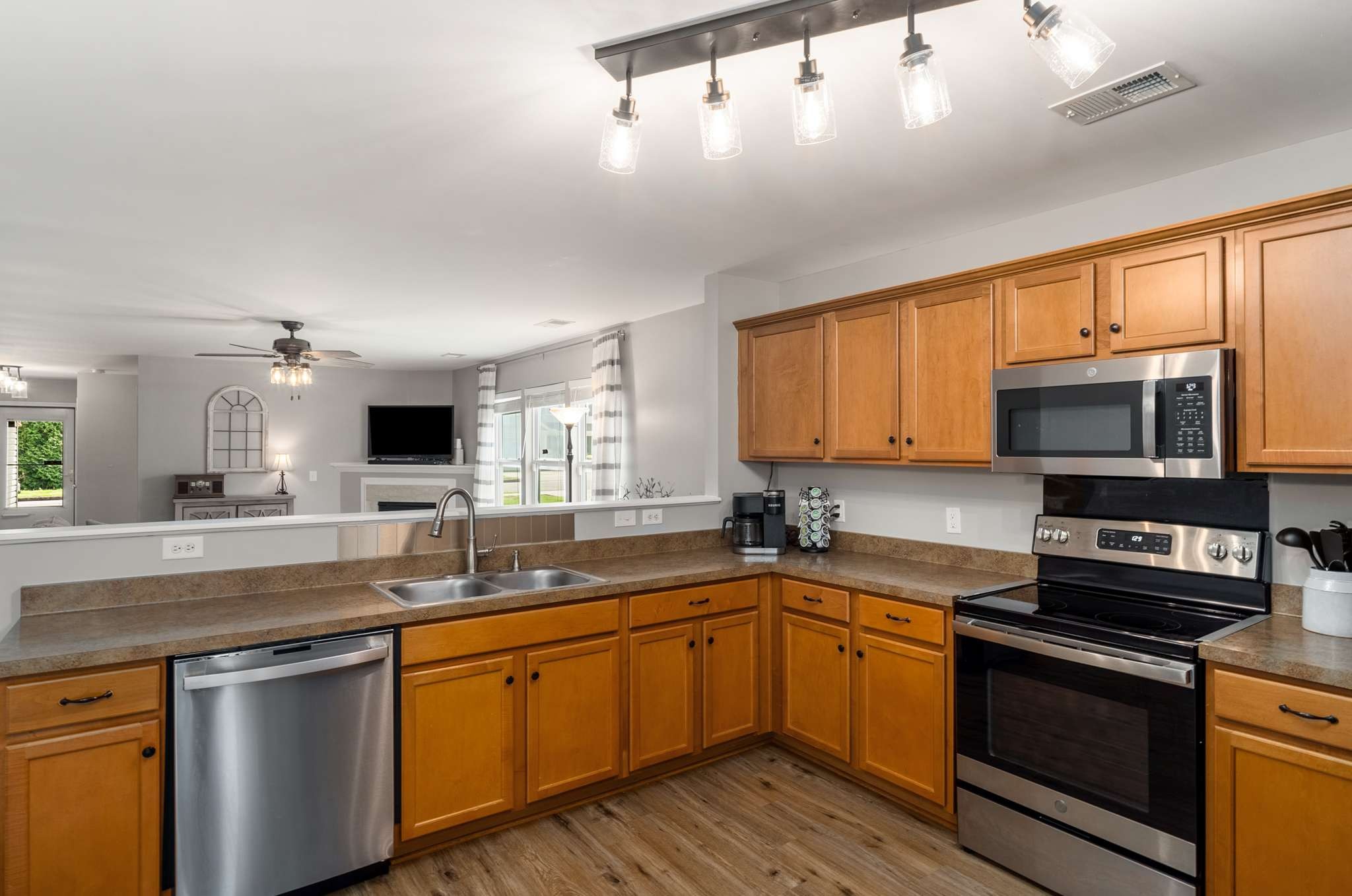 4113 Kinley Ct
