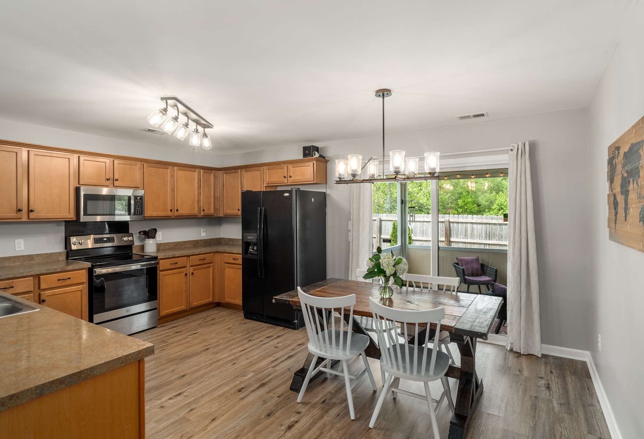 4113 Kinley Ct