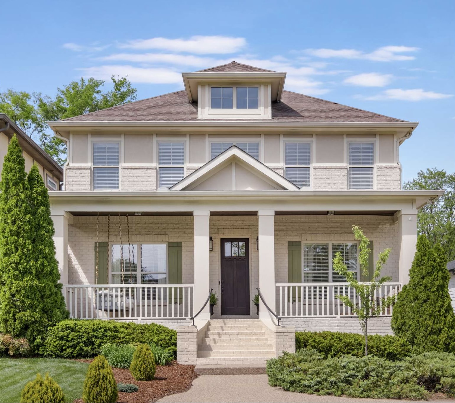 1114A Biltmore Dr