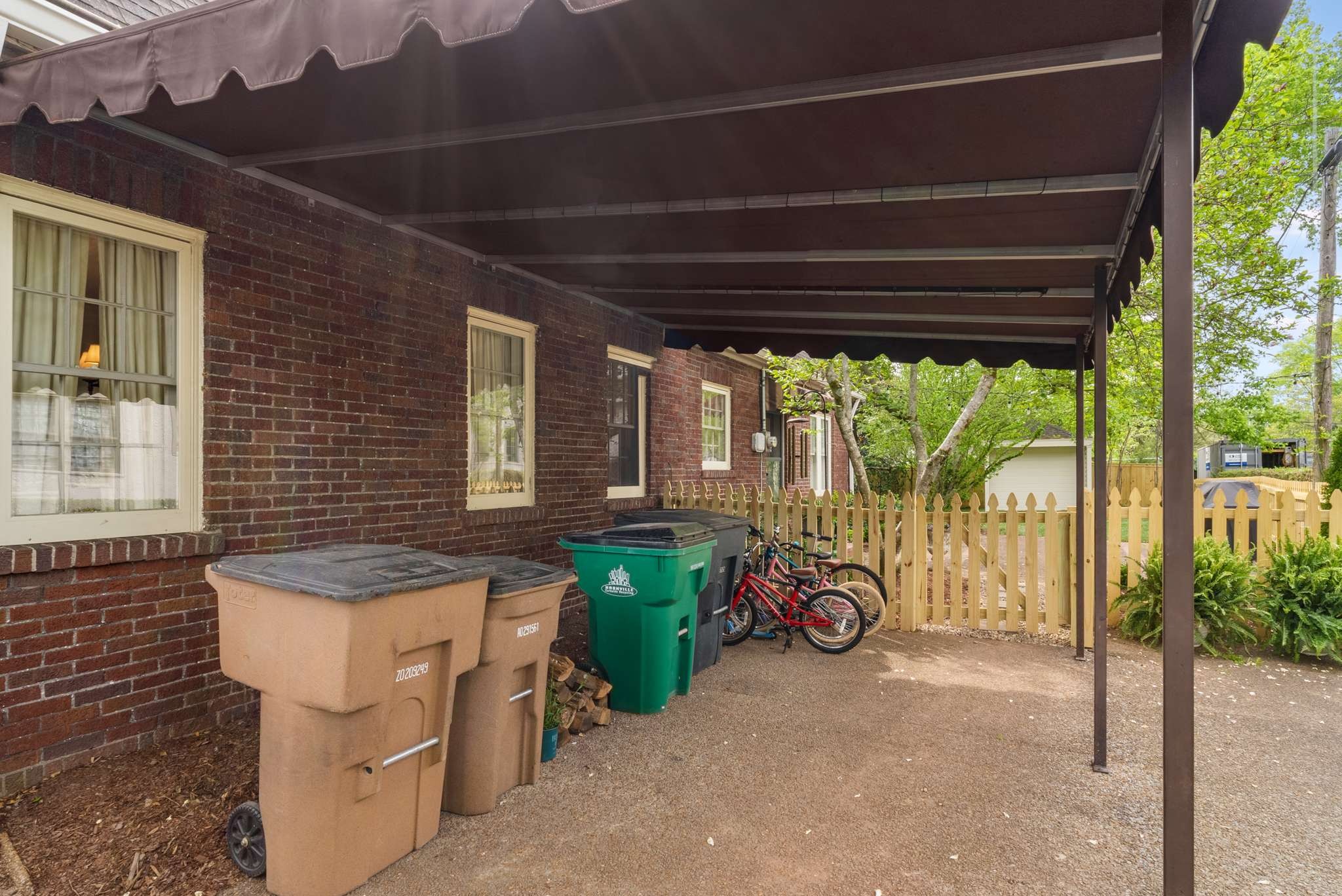 625 Westover Dr