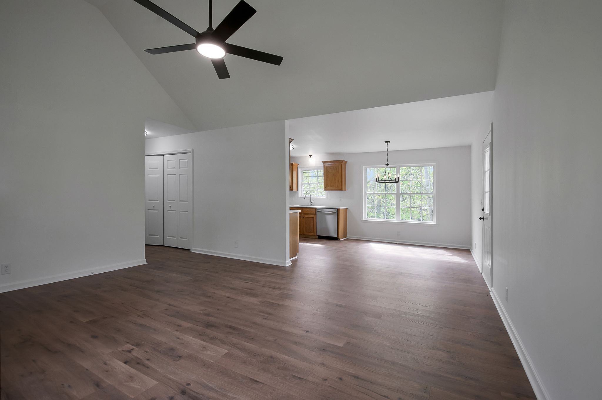9122 Austin Lane