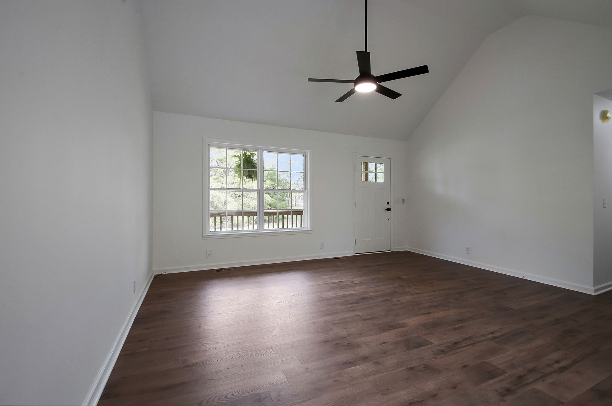 9122 Austin Lane