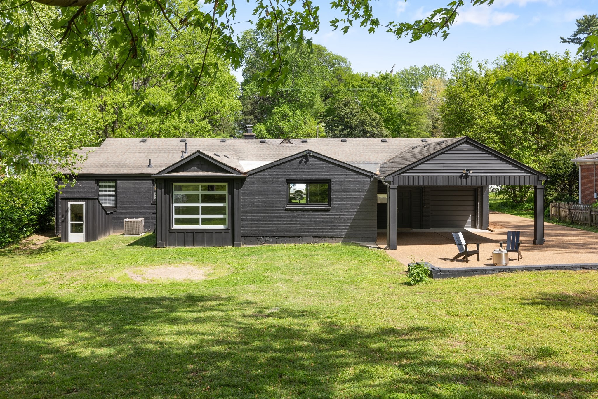 5029 Stillwood Dr
