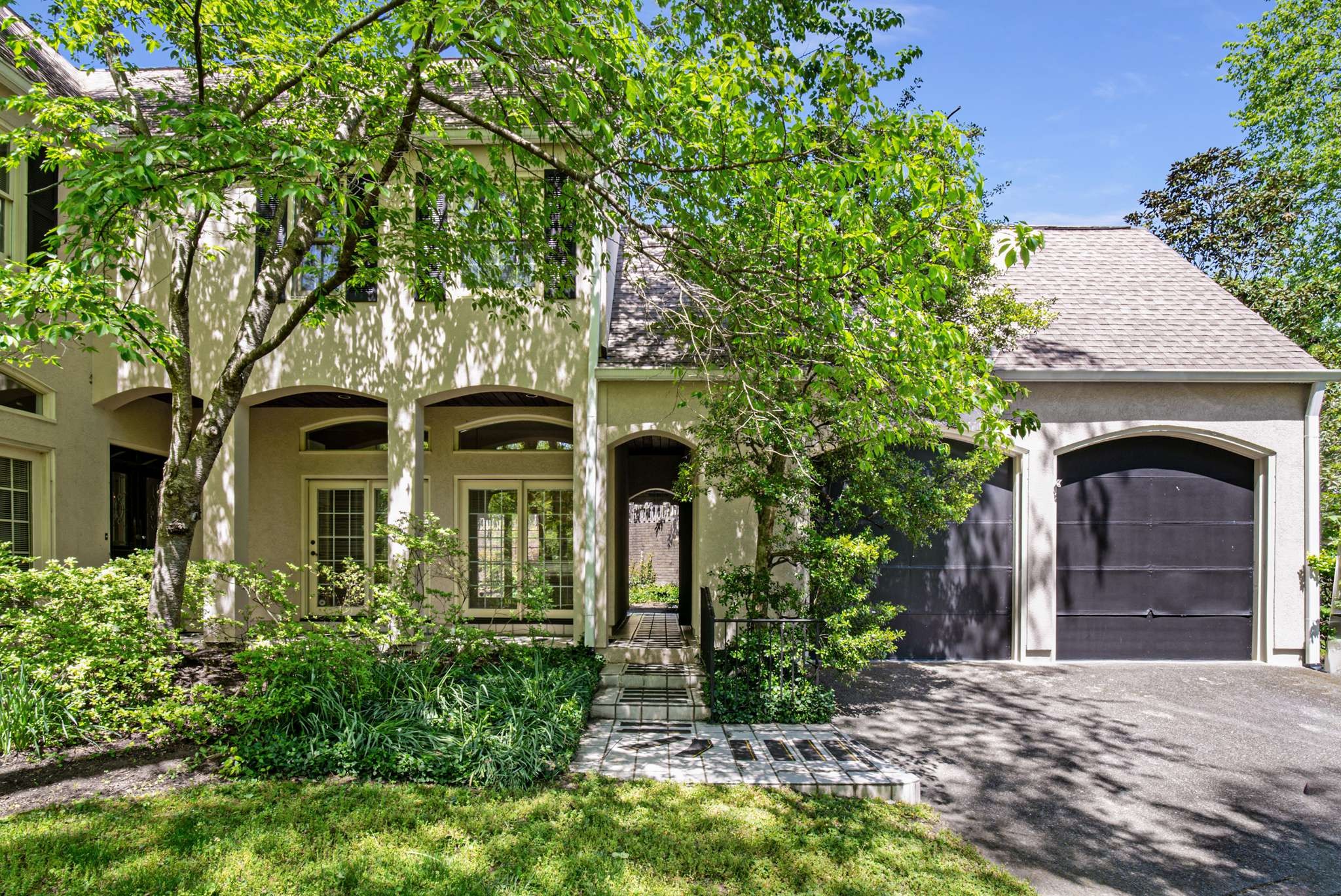 22 Foxhall Close