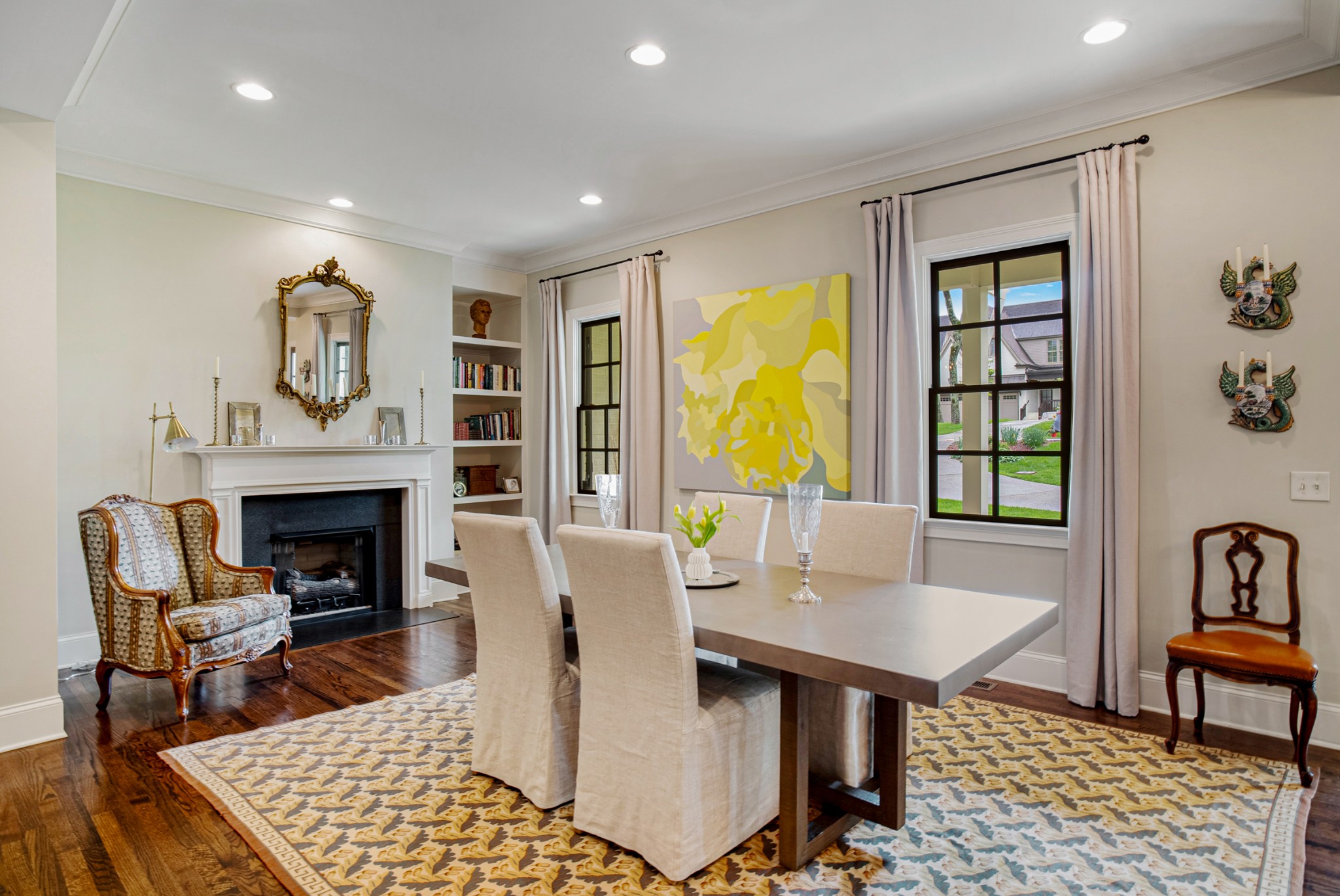 156 Haverford Dr