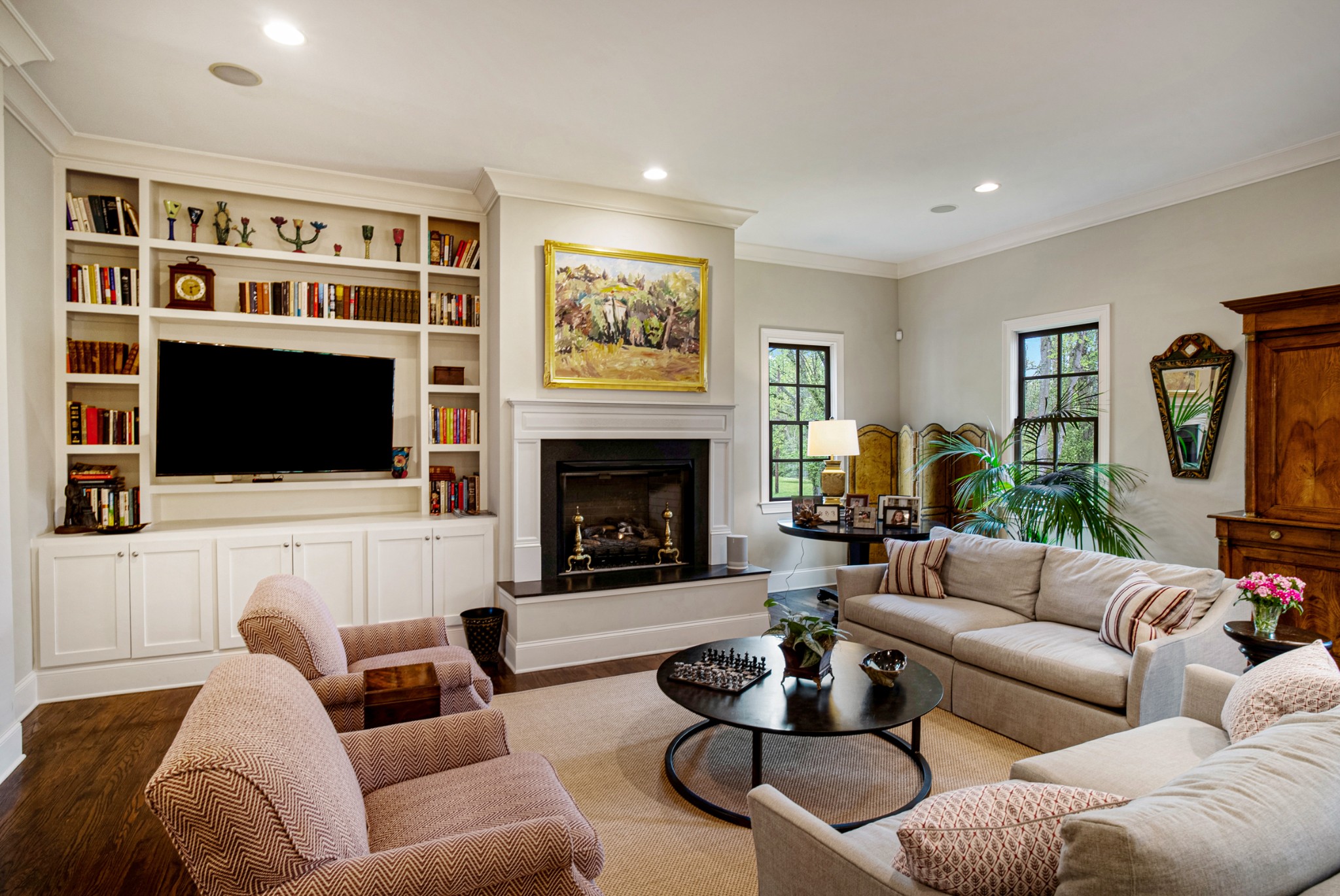 156 Haverford Dr