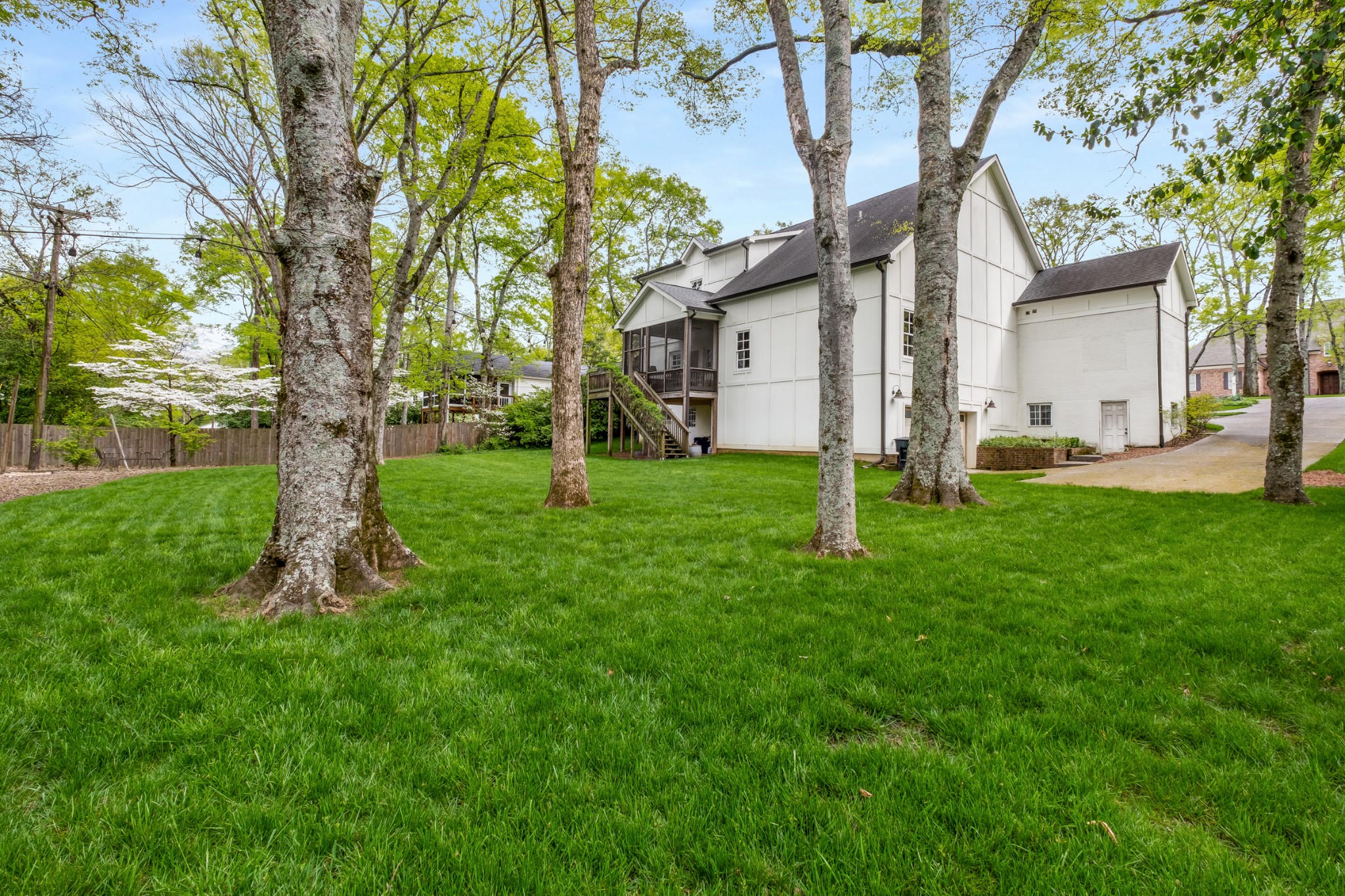 156 Haverford Dr