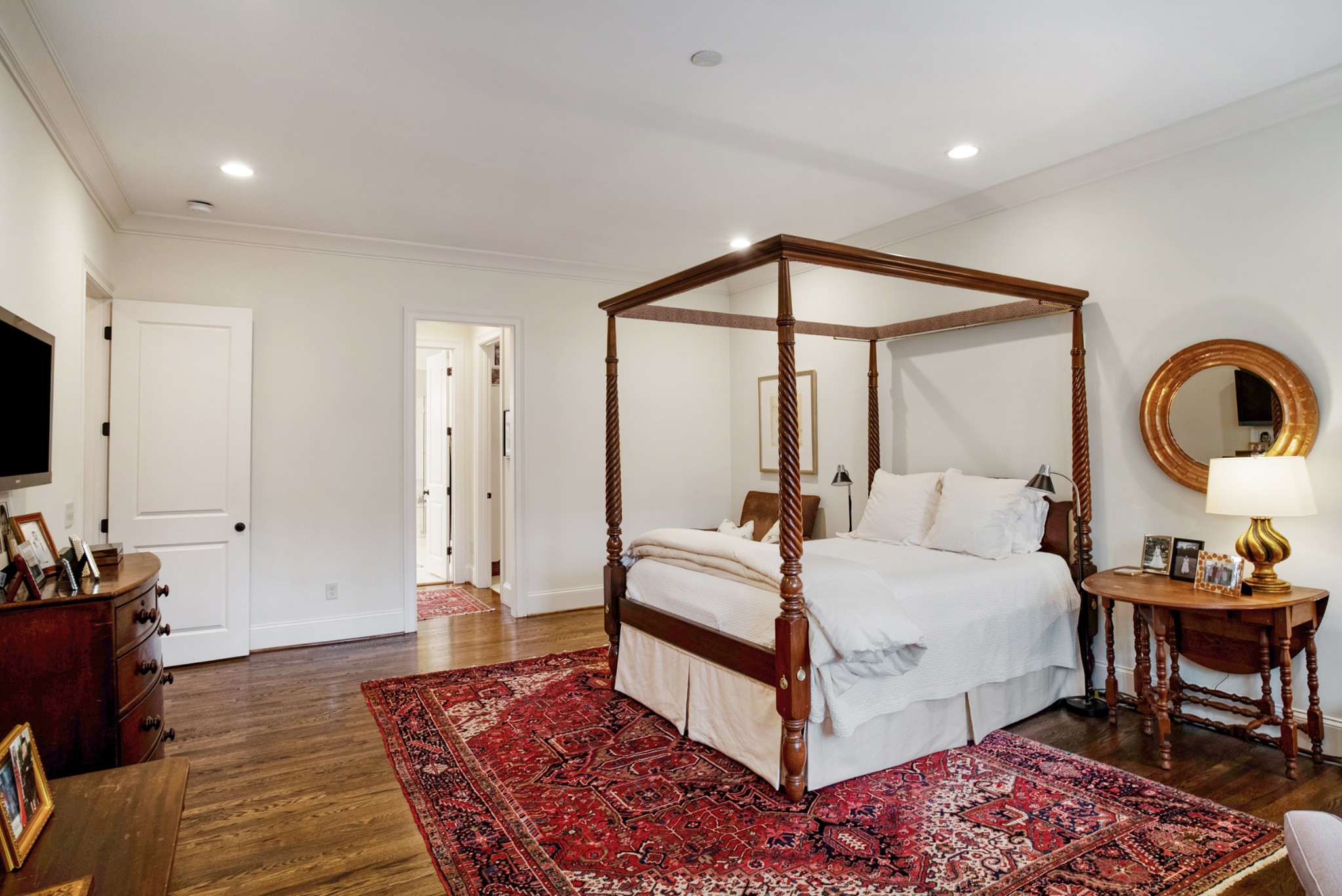 156 Haverford Dr