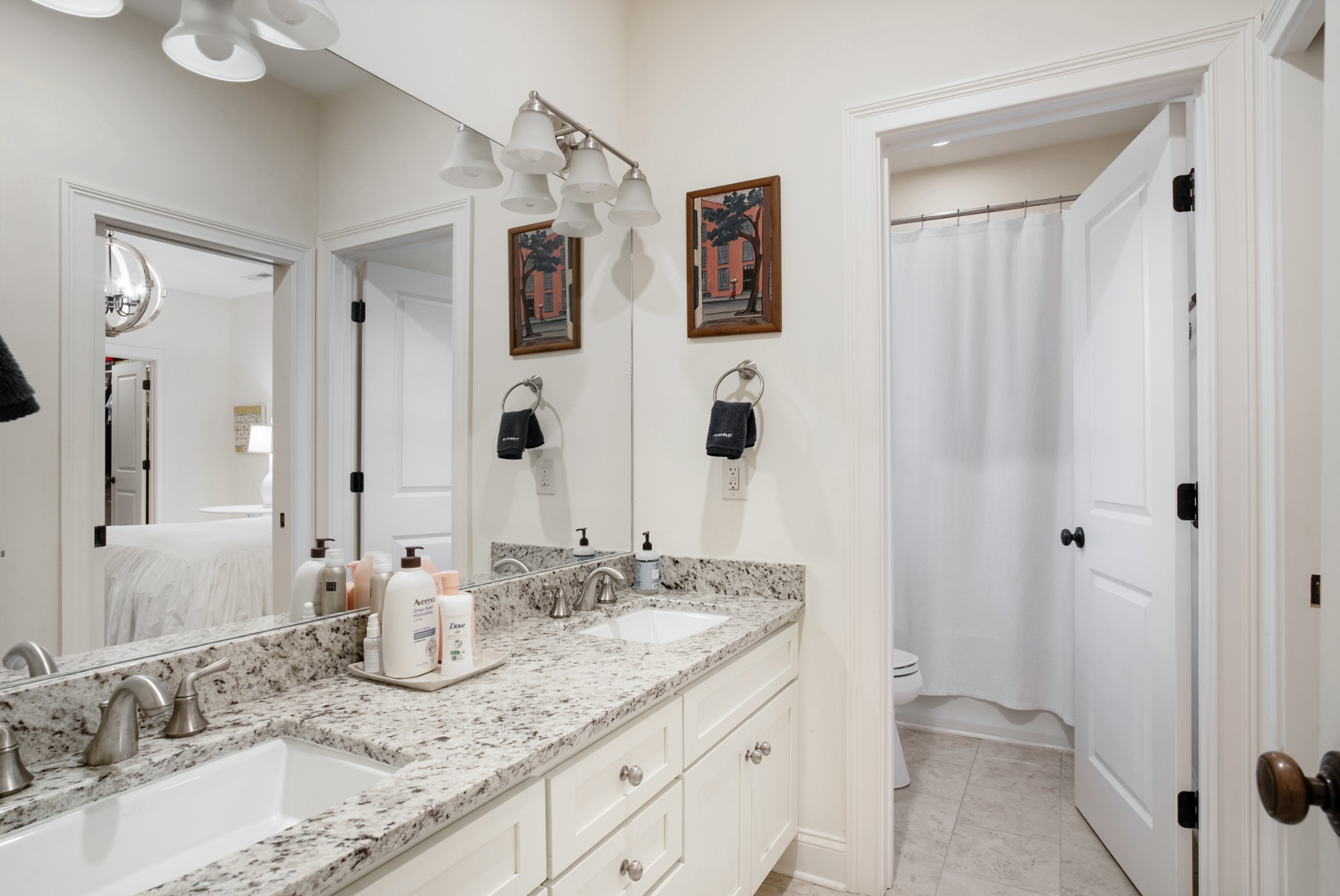 156 Haverford Dr