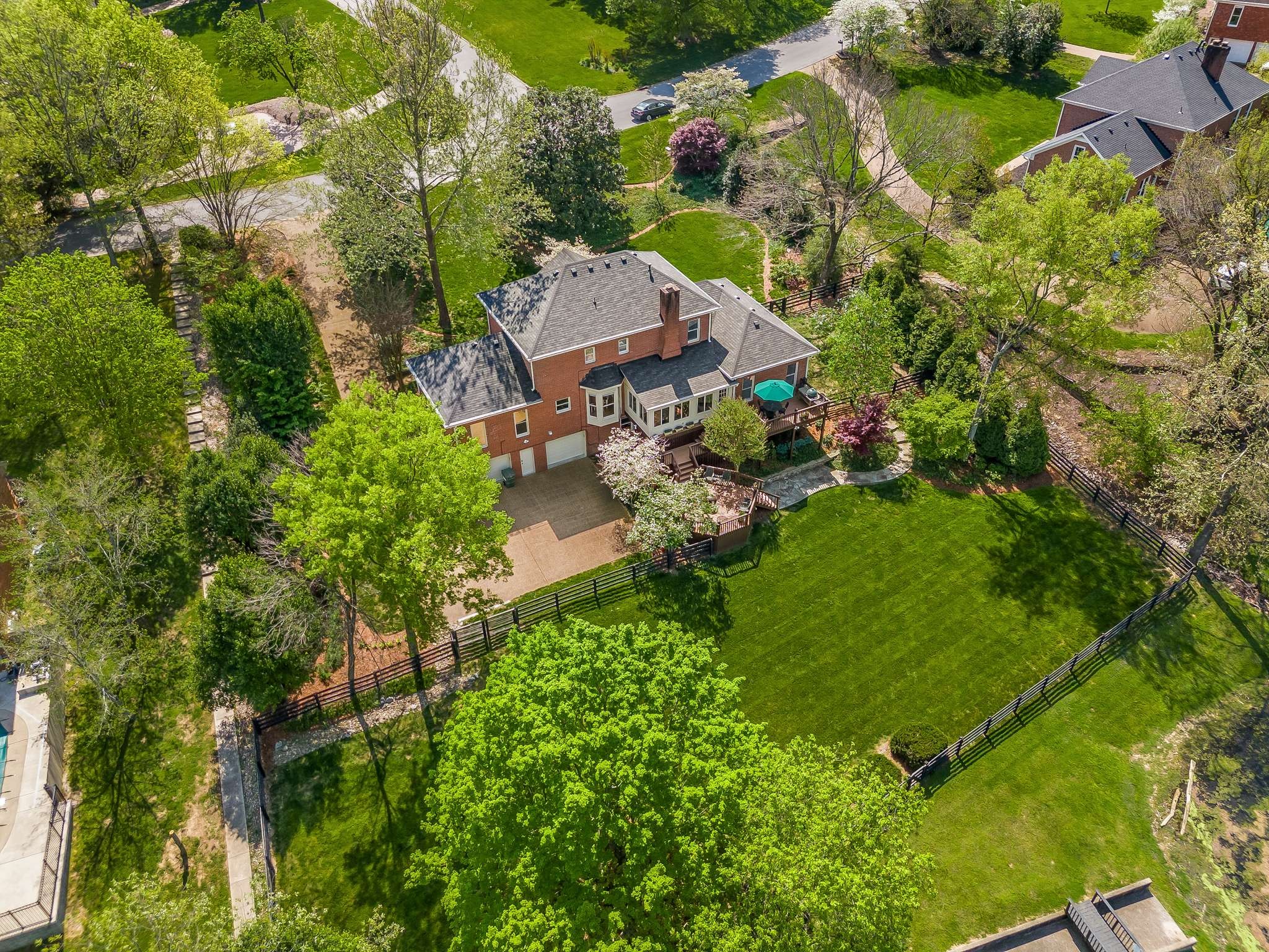 1207 Navaho Dr