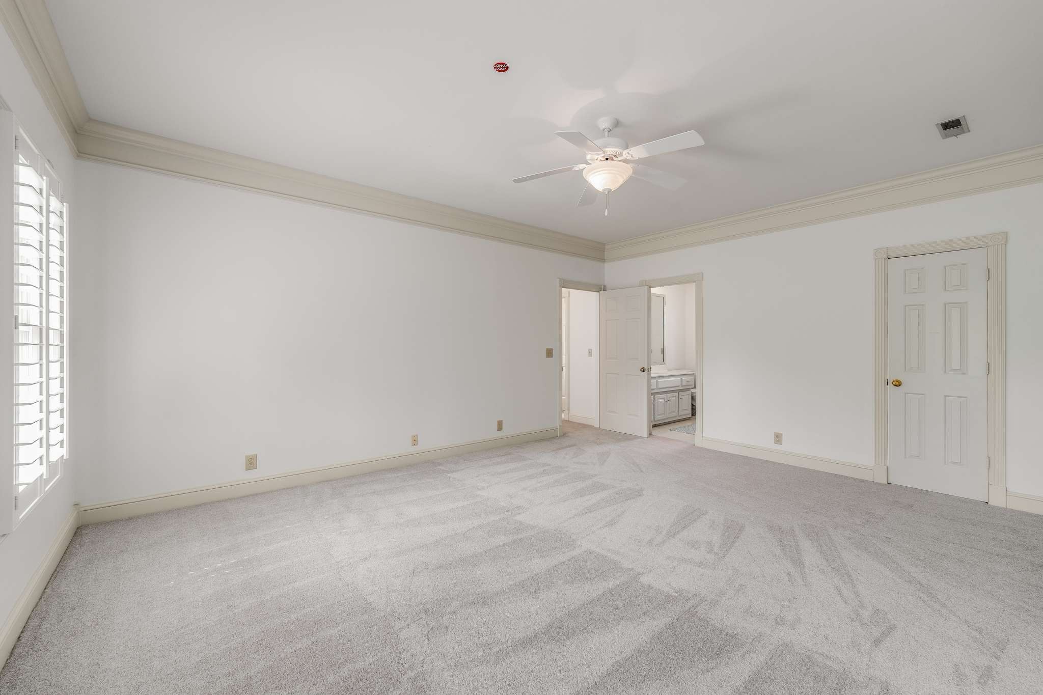 1207 Navaho Dr