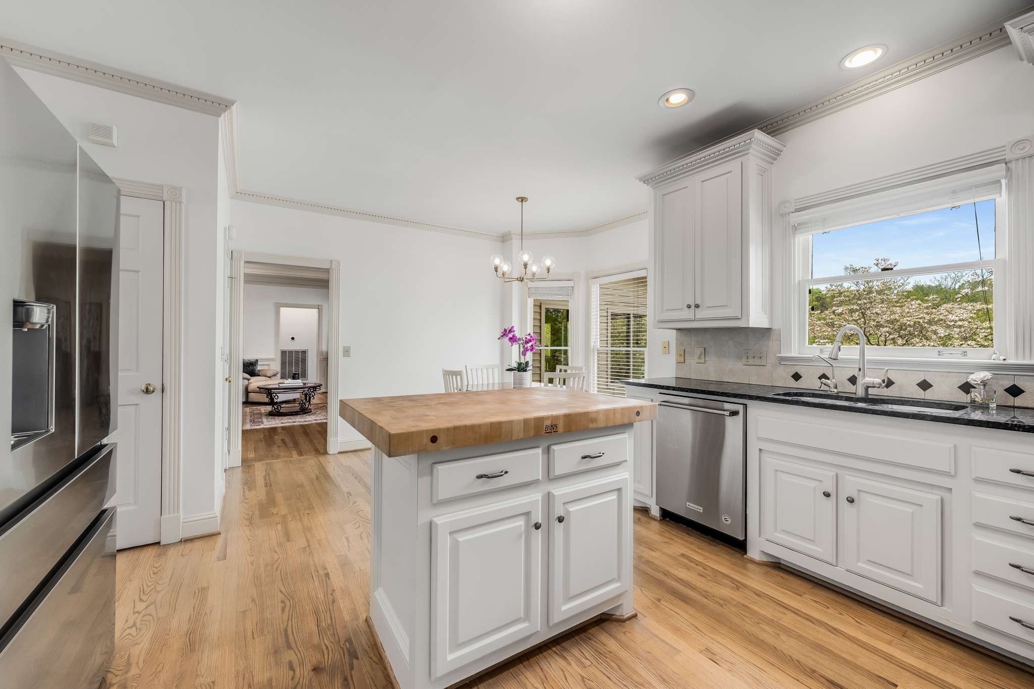 1207 Navaho Dr