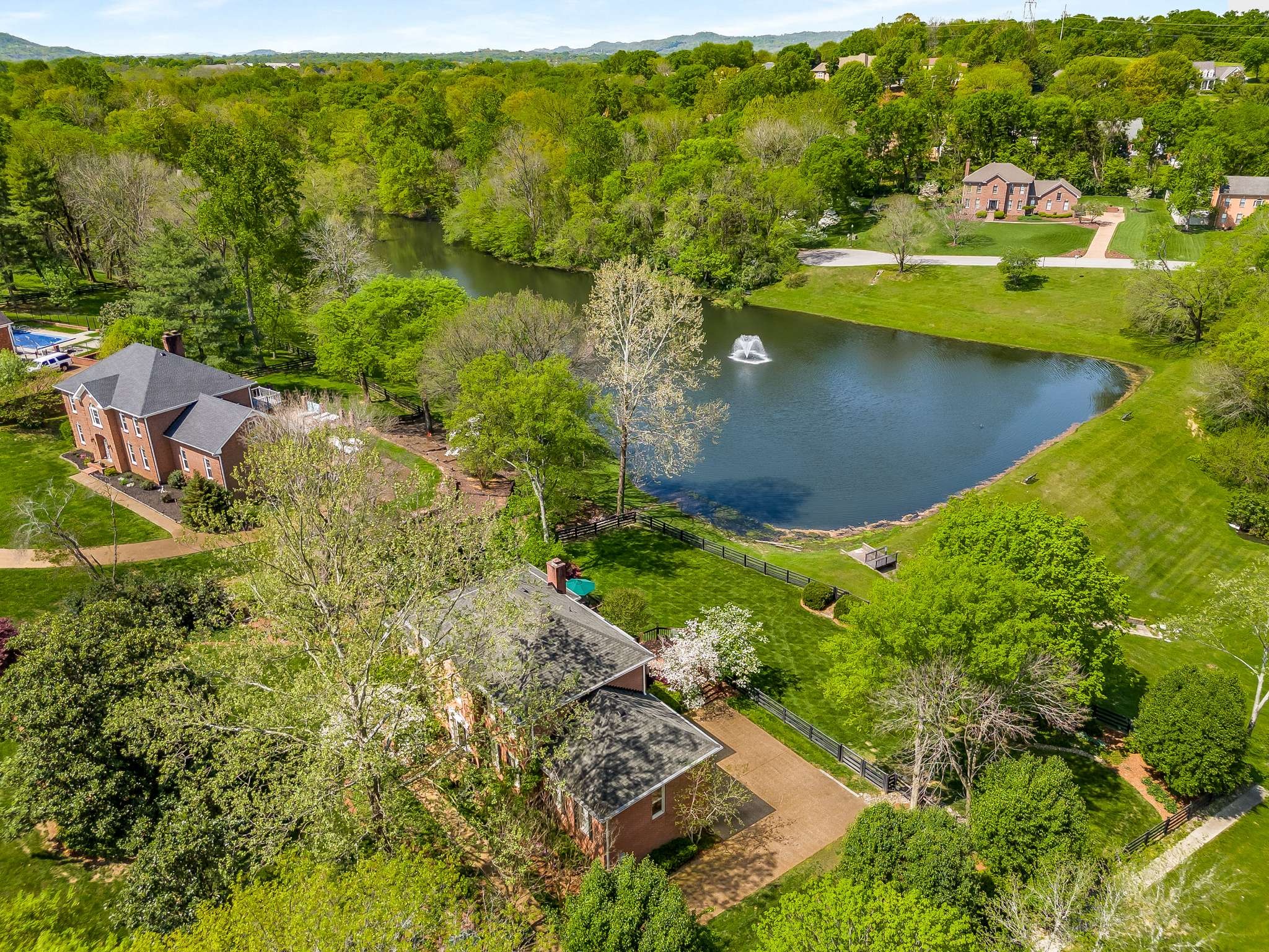 1207 Navaho Dr