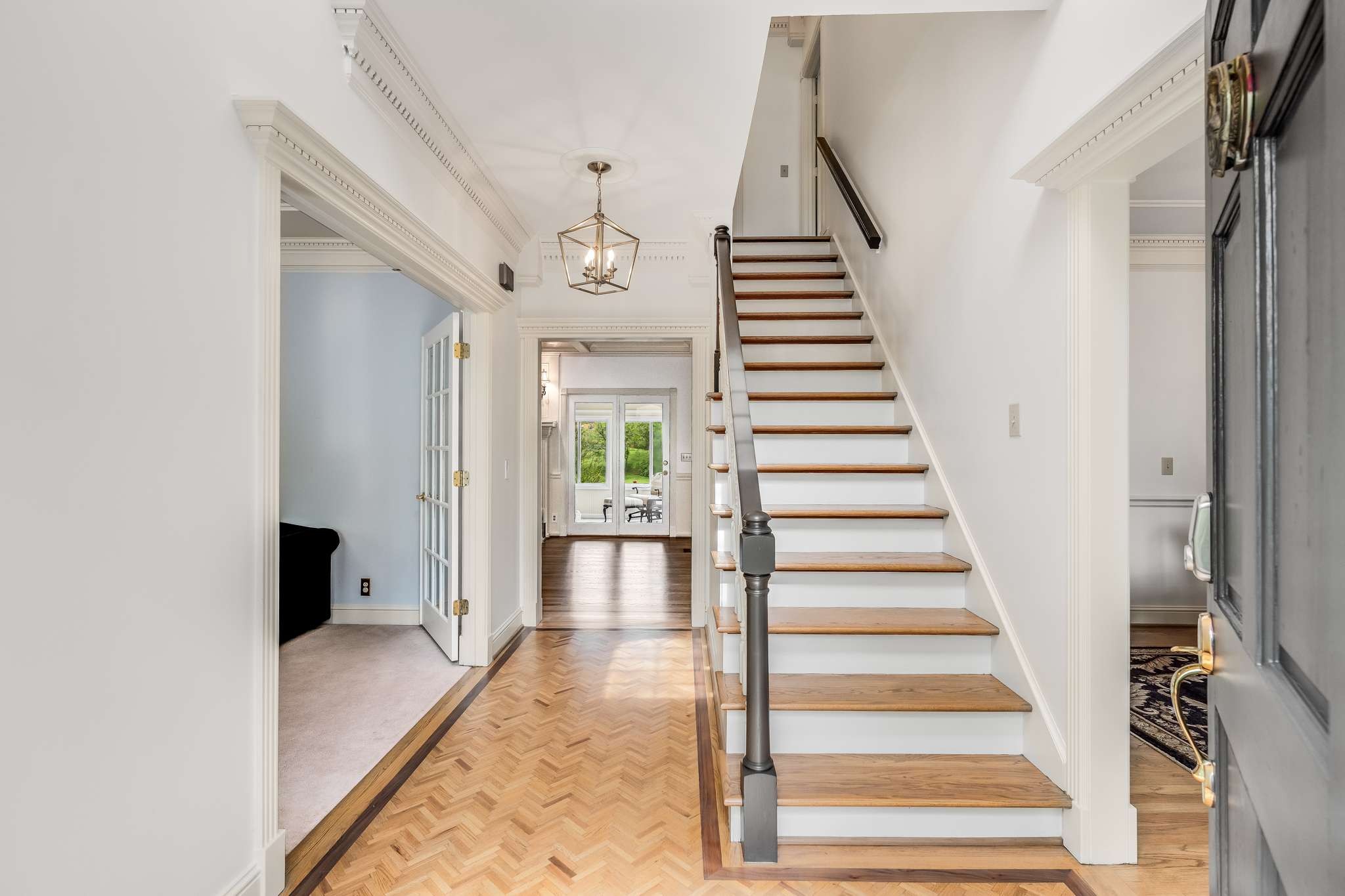 1207 Navaho Dr