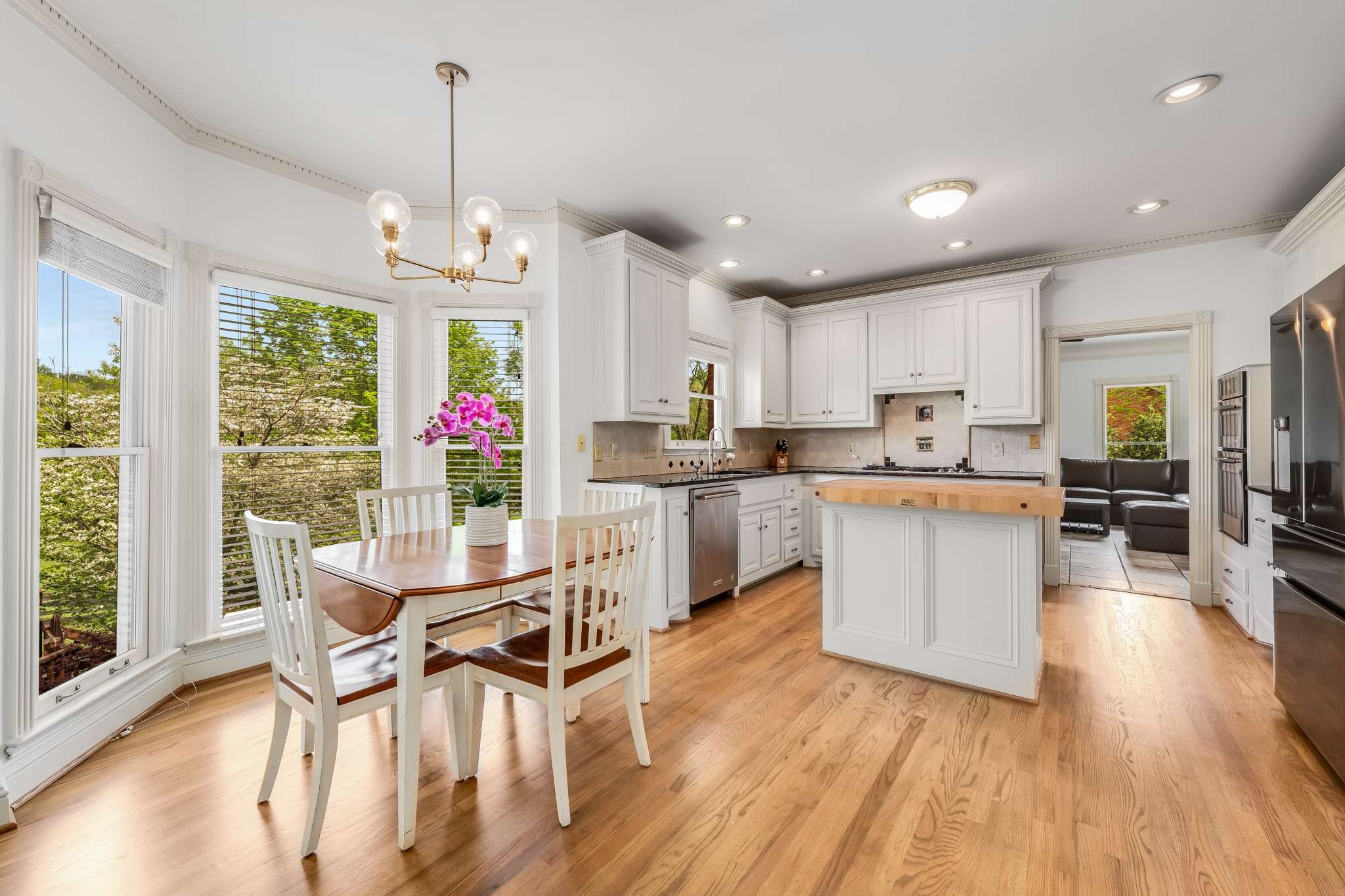 1207 Navaho Dr