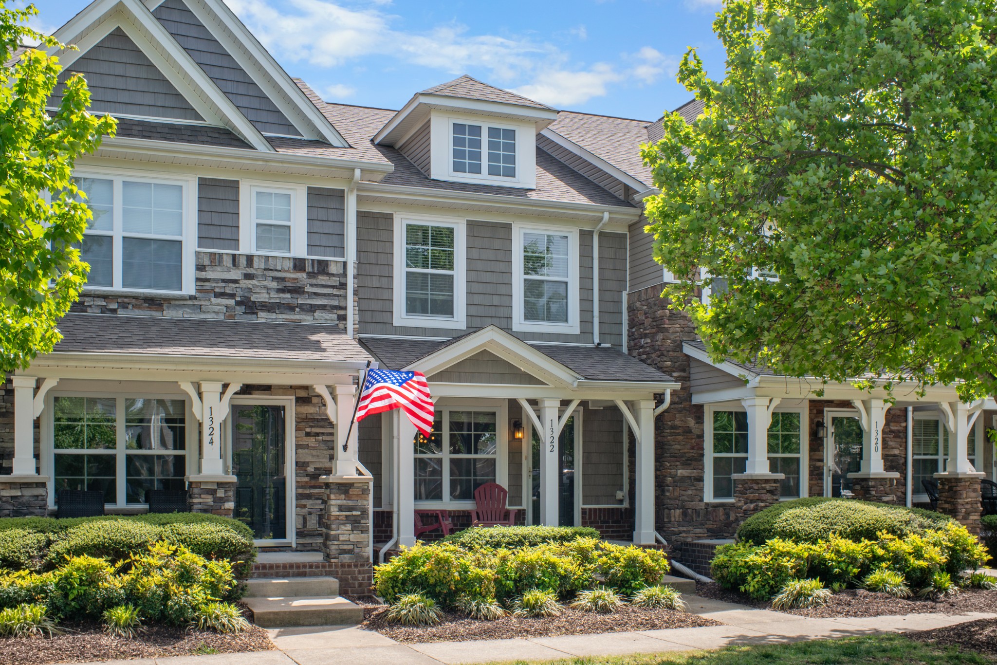 1322 Riverbrook Dr