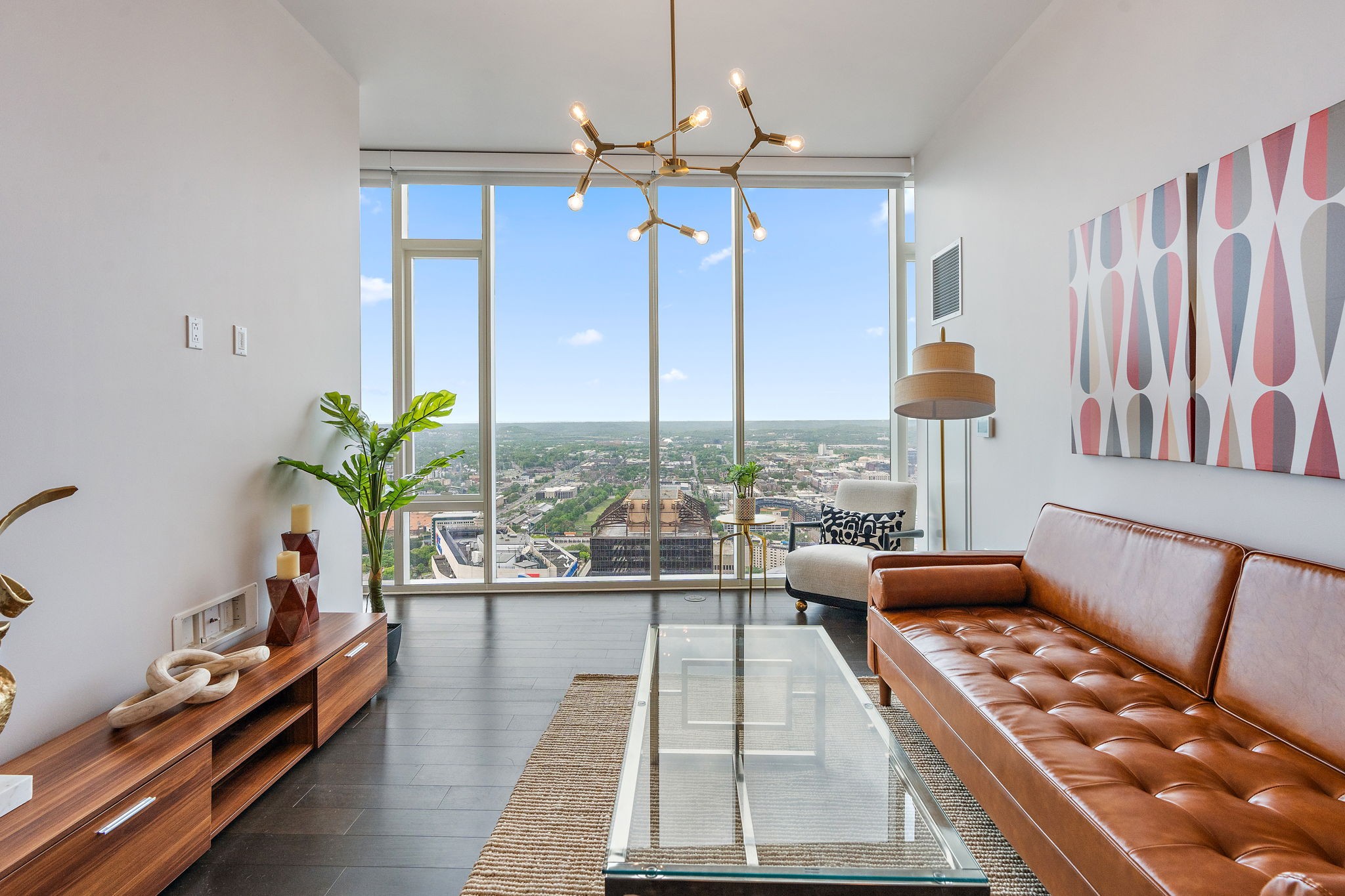 515 Church St Unit: 4211
