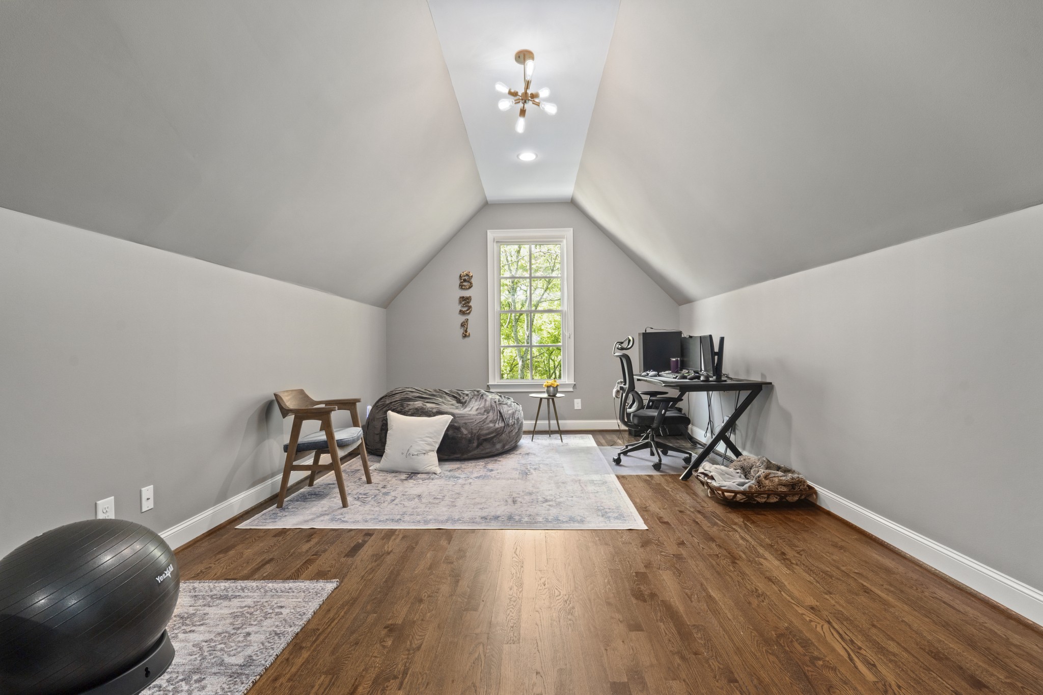 1215 Mary Helen Drive