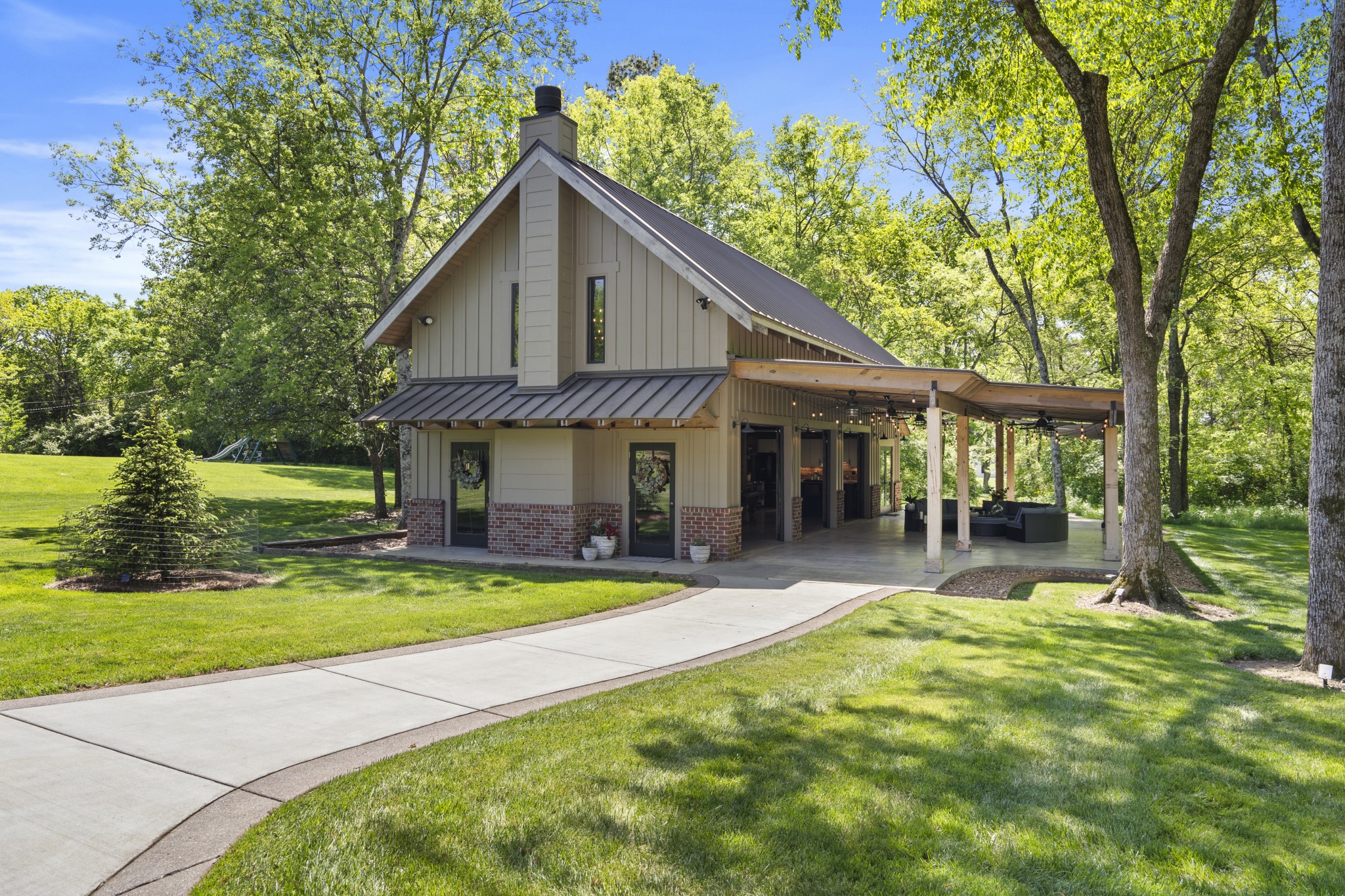 1215 Mary Helen Drive