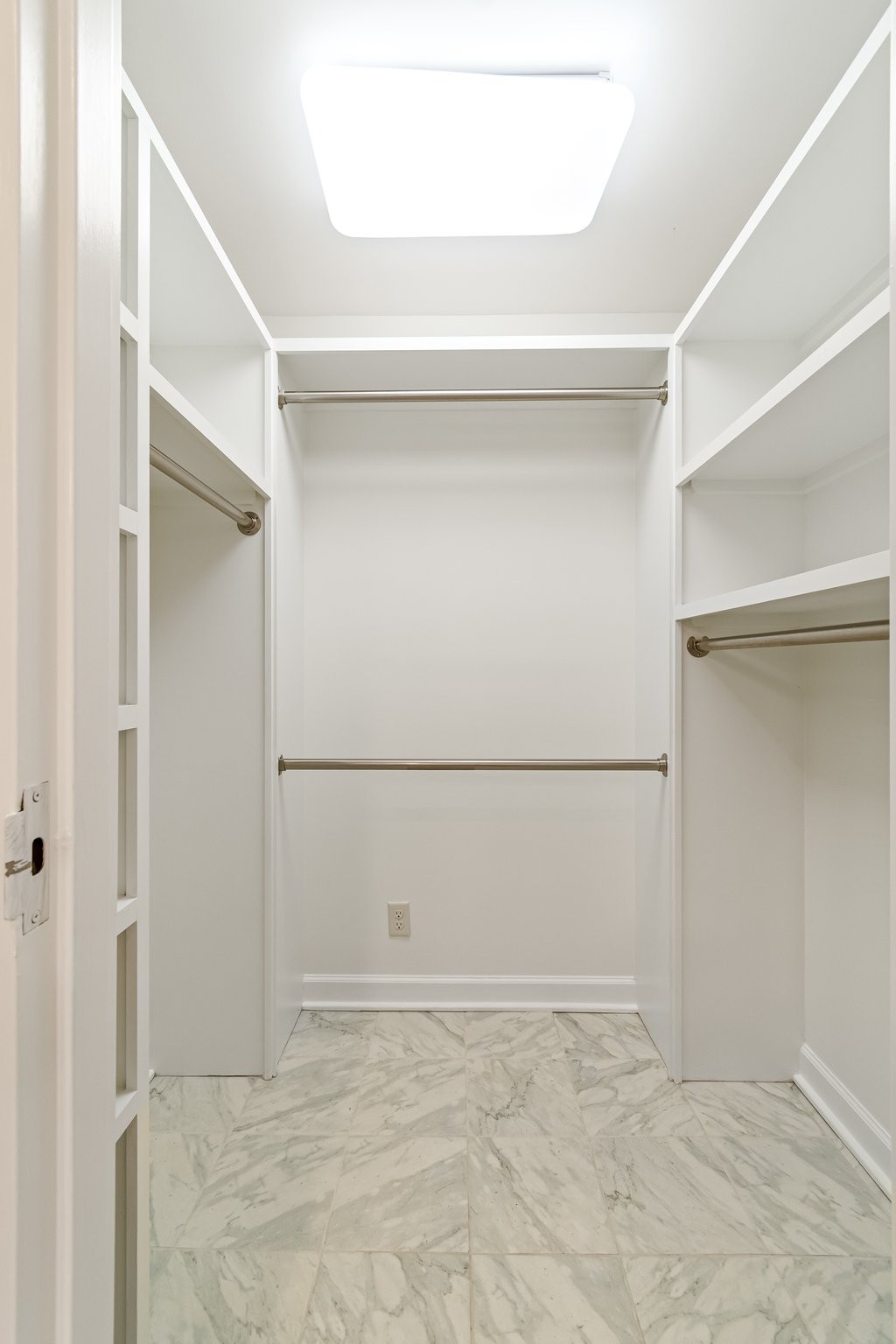 105 Leake Ave Unit: 30