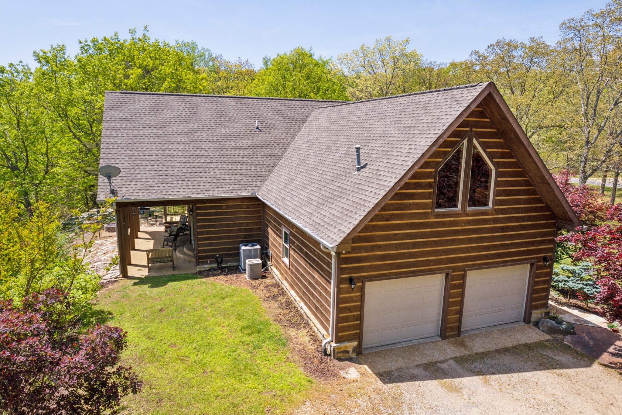 2063 Laurel Lake Dr