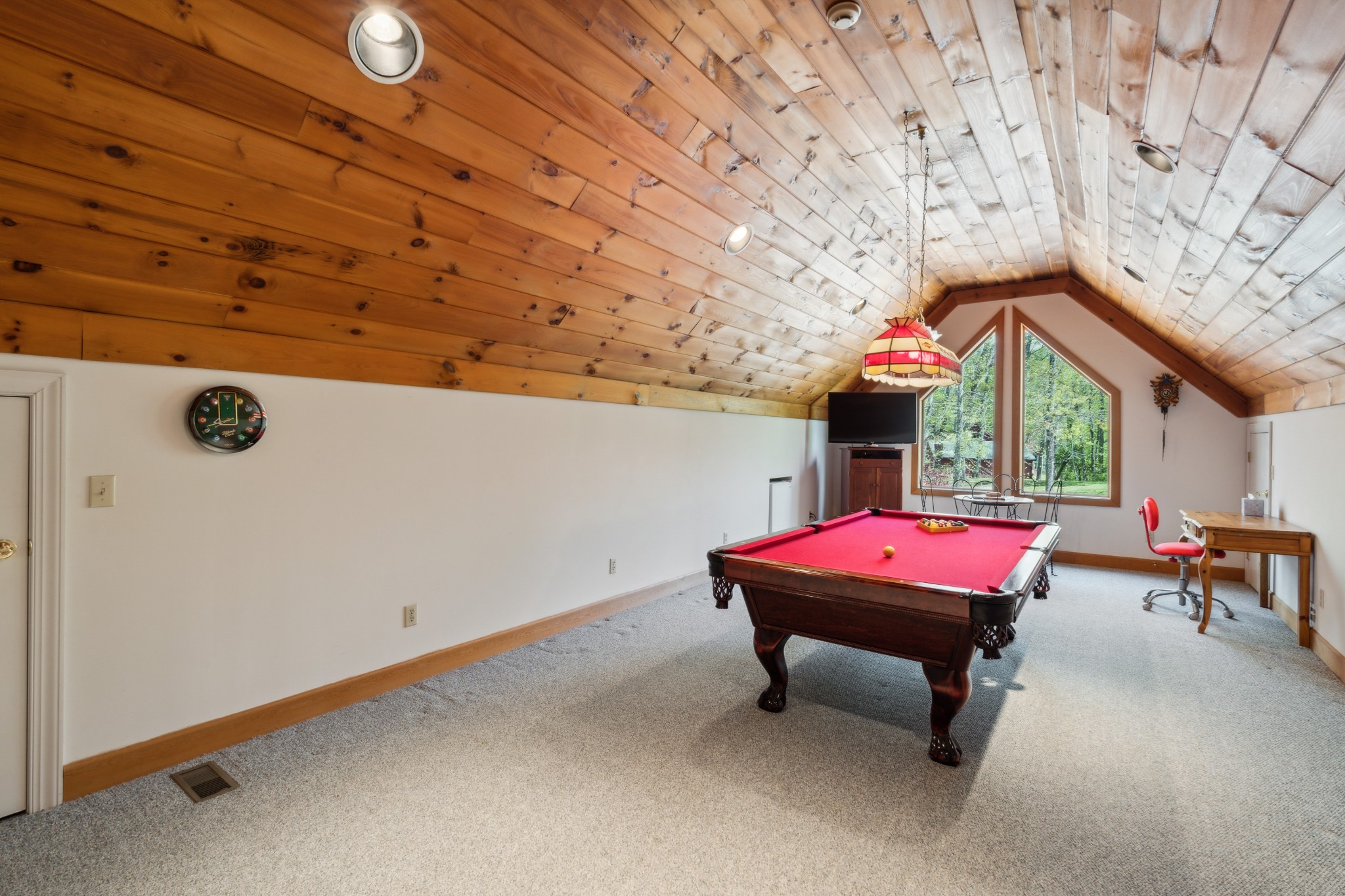 2063 Laurel Lake Dr
