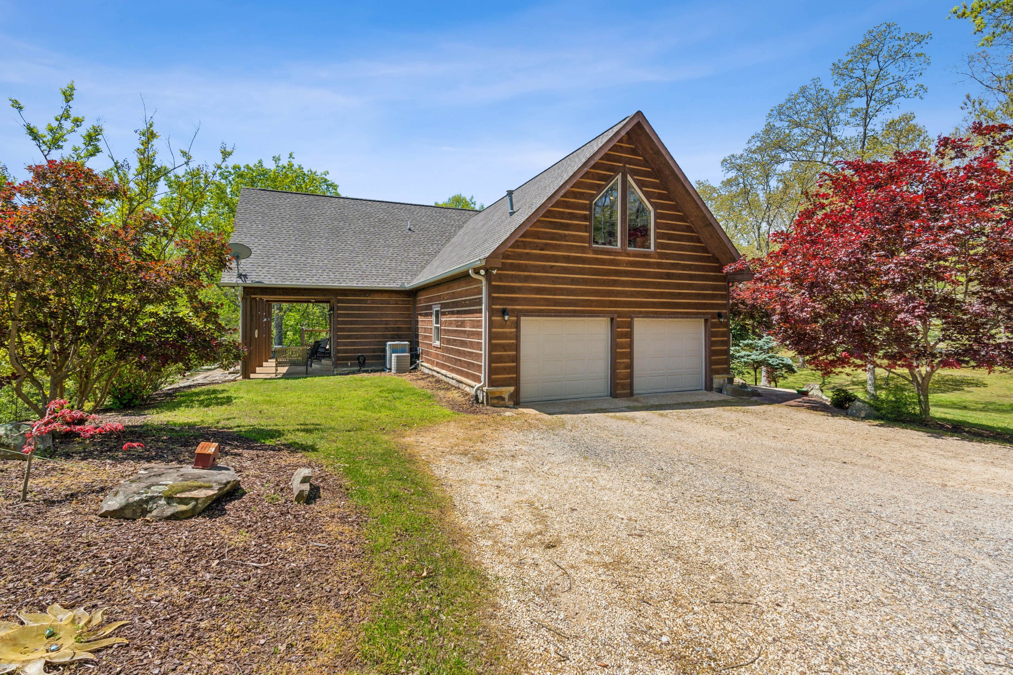 2063 Laurel Lake Dr