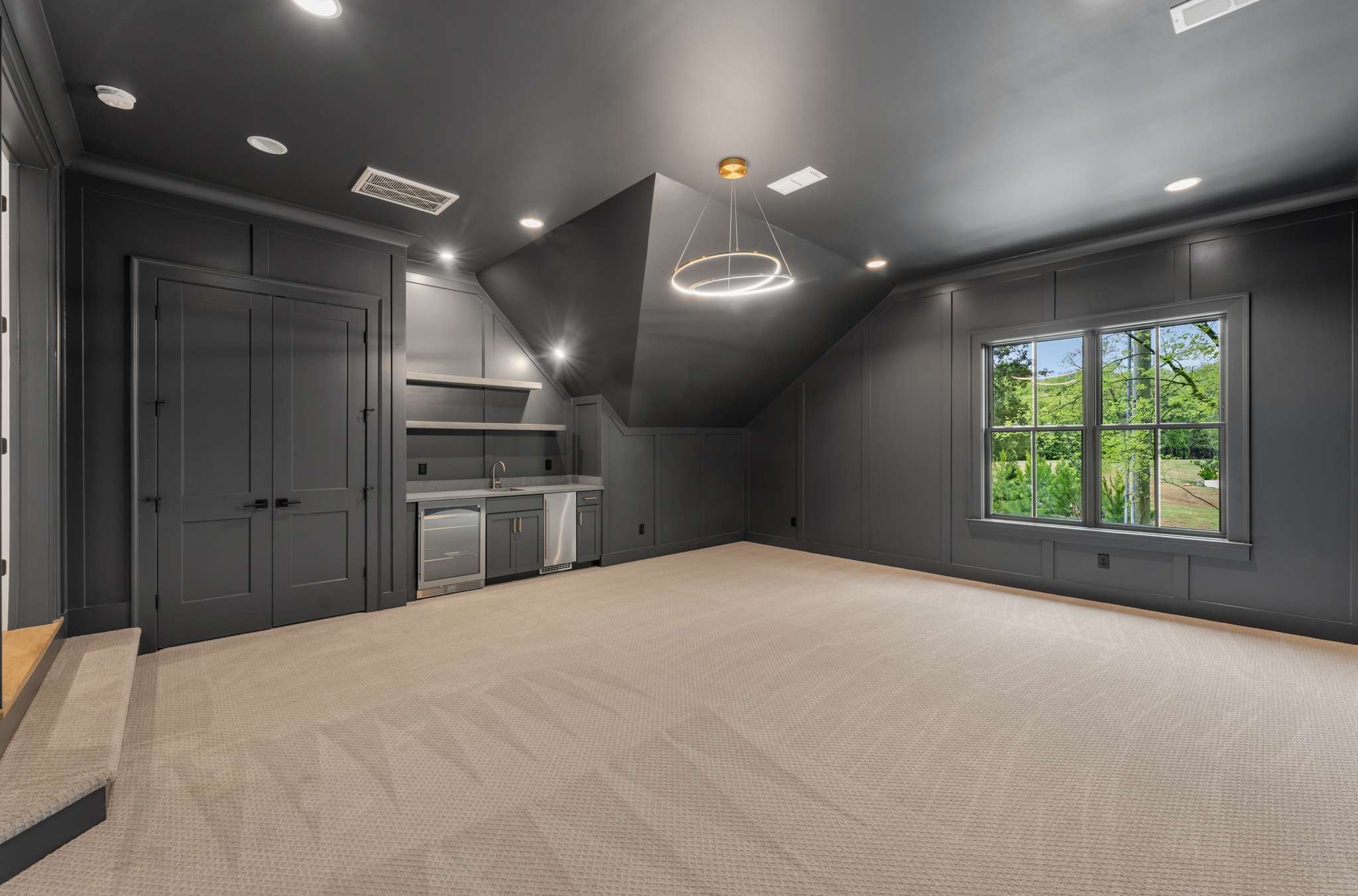 1129 Sewanee Rd