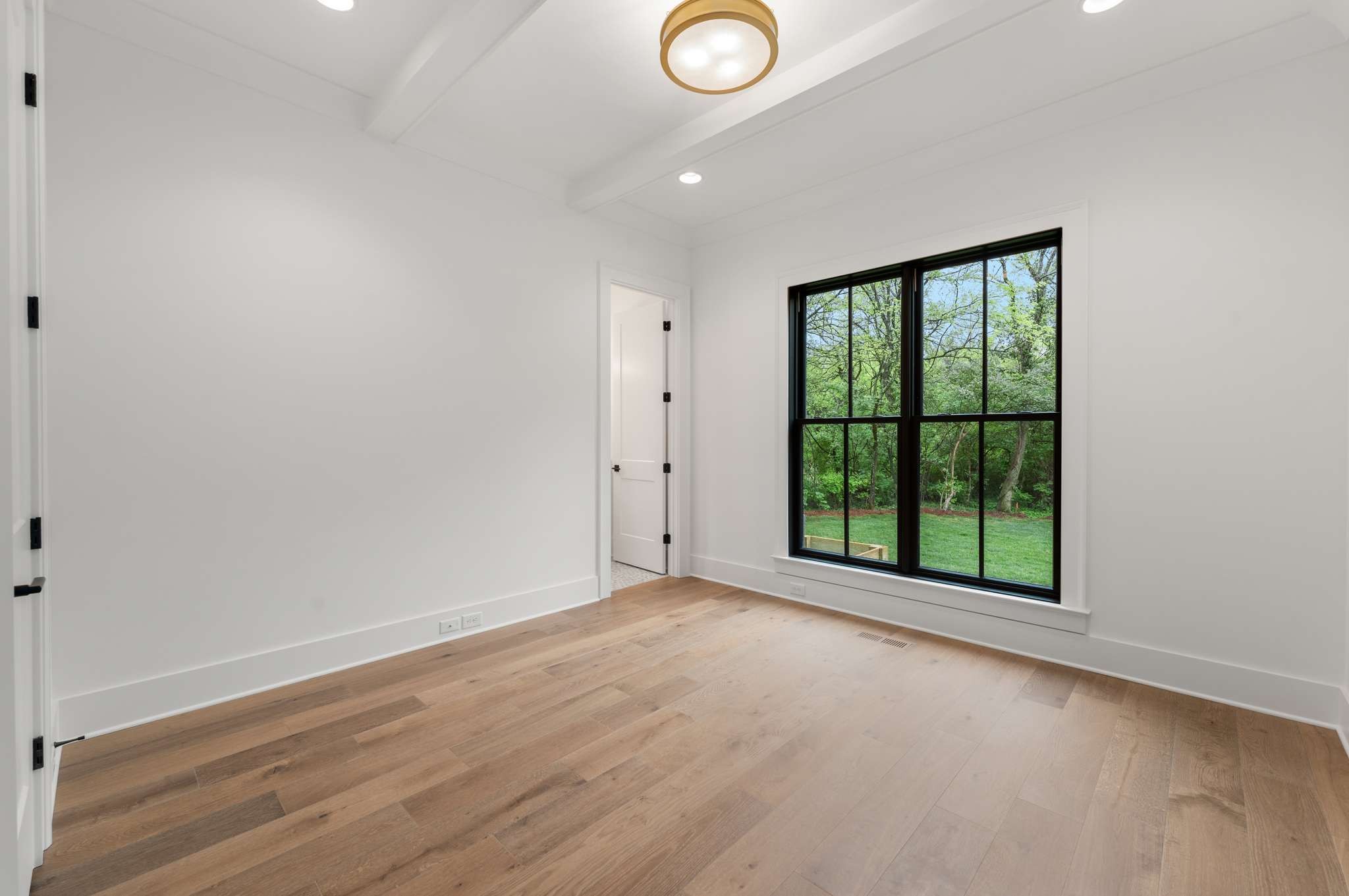 1129 Sewanee Rd