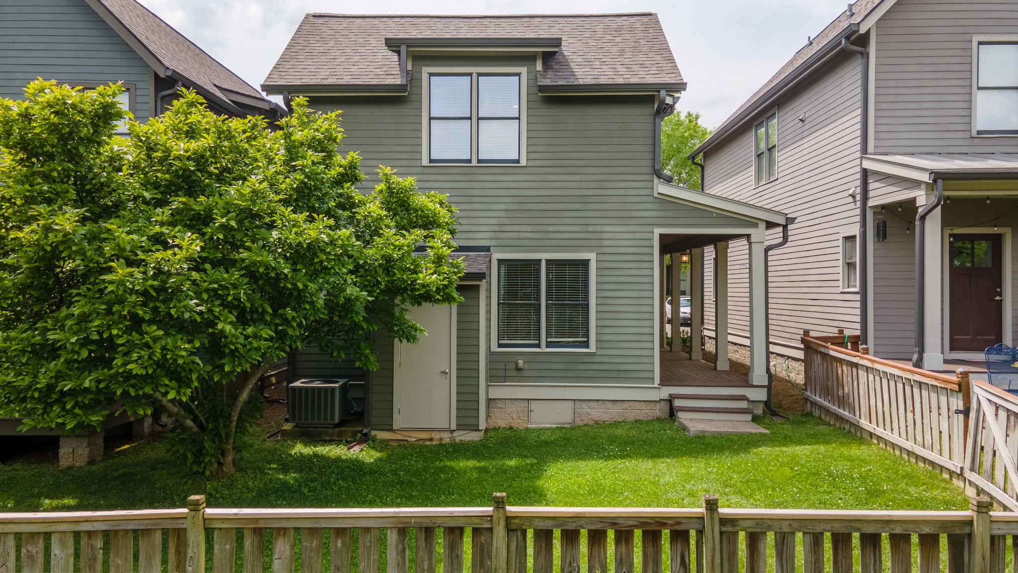 328 Sylvan Park Ln