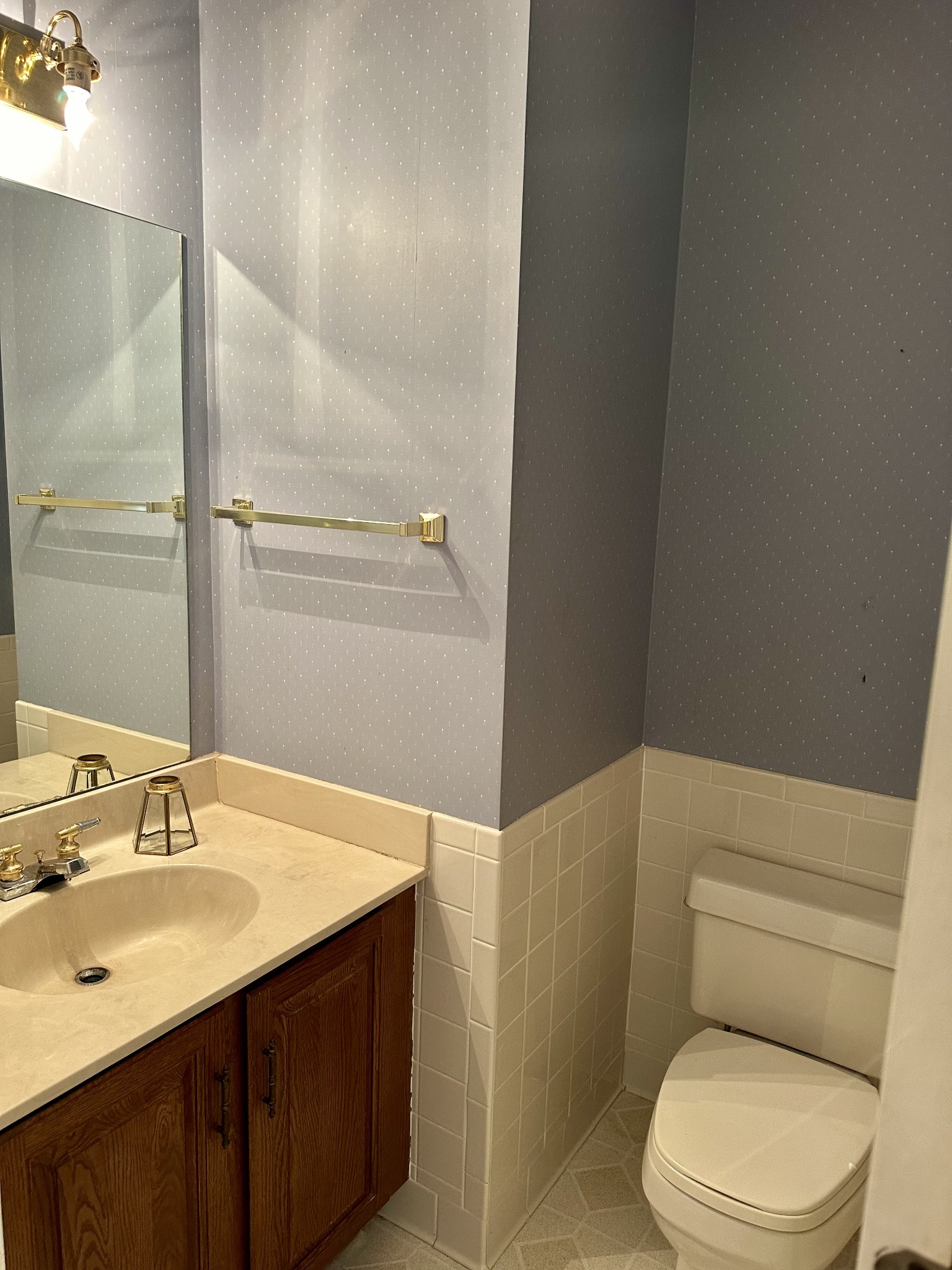 130 Hearthstone Manor Cir
