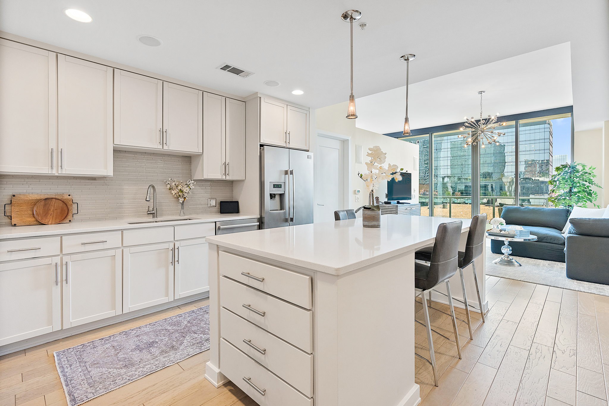 1212 Laurel St Unit: 301