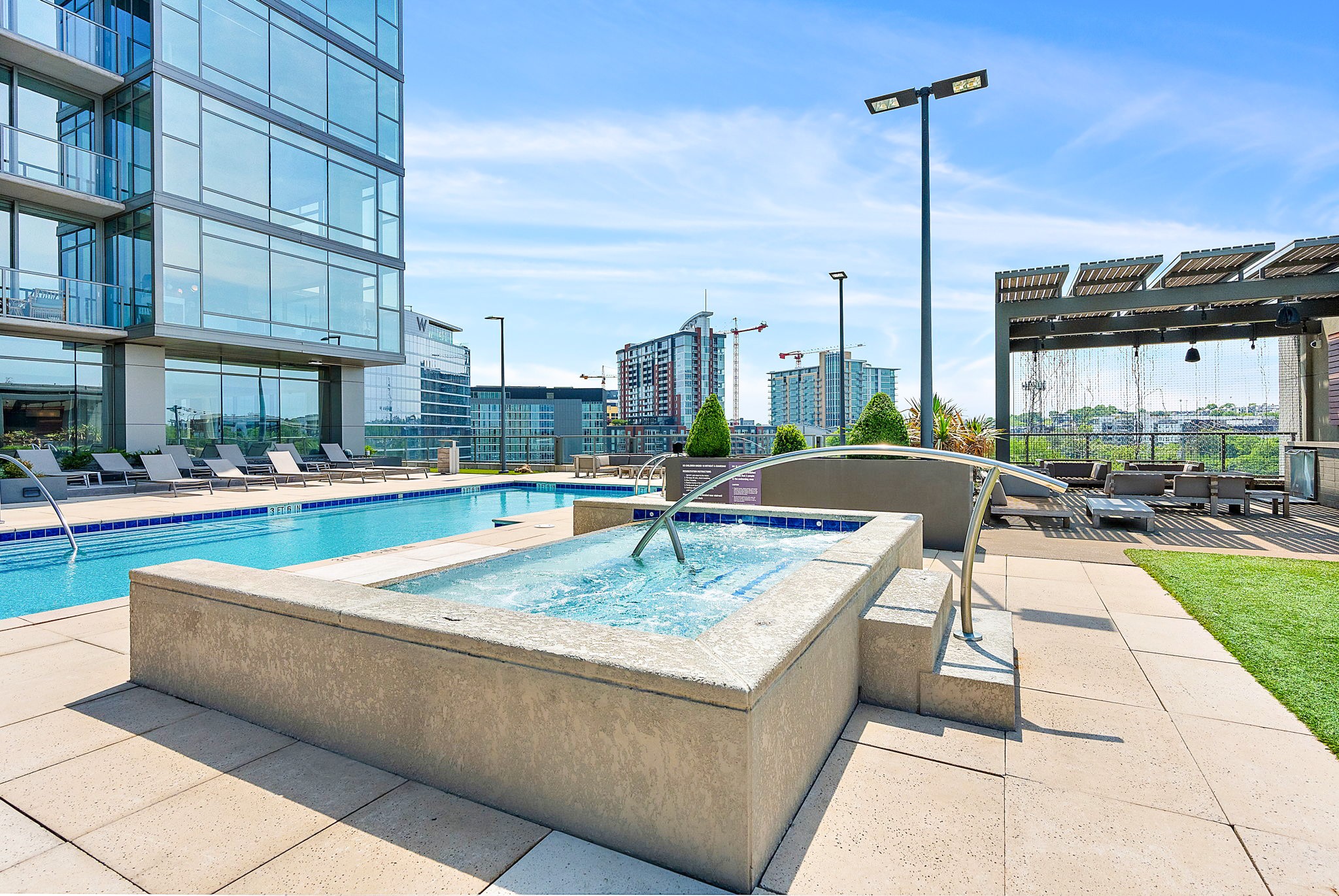 1212 Laurel St Unit: 301