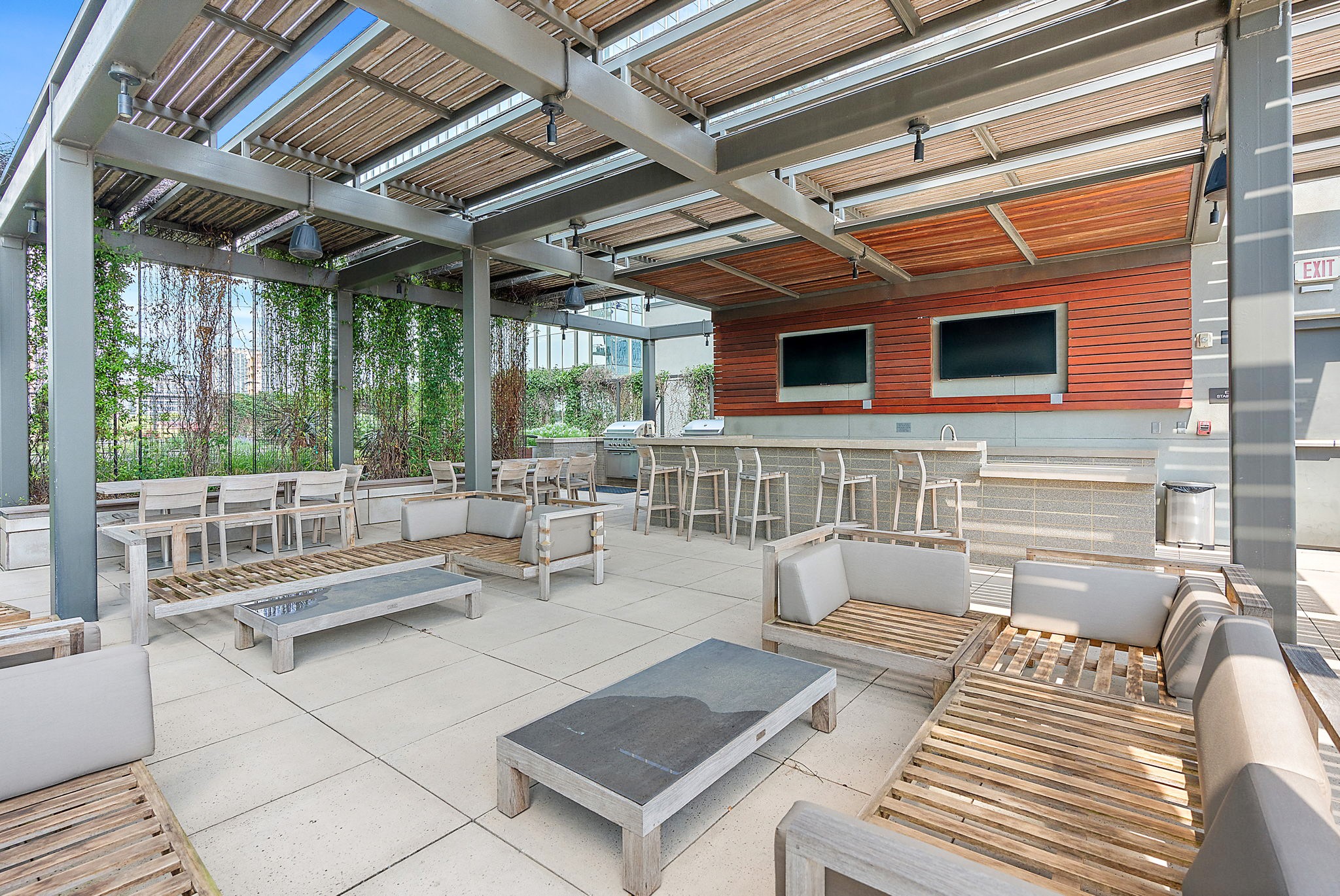 1212 Laurel St Unit: 301