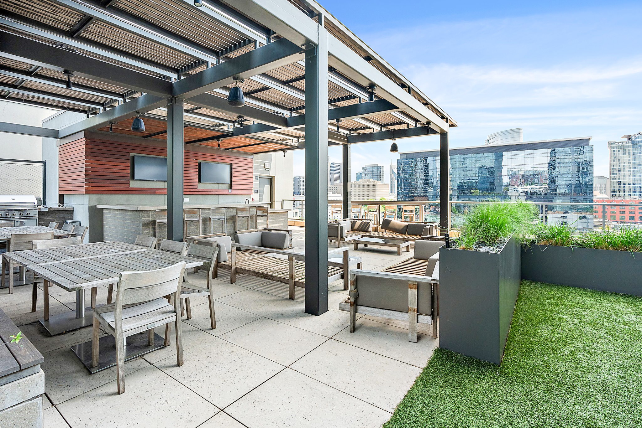 1212 Laurel St Unit: 301