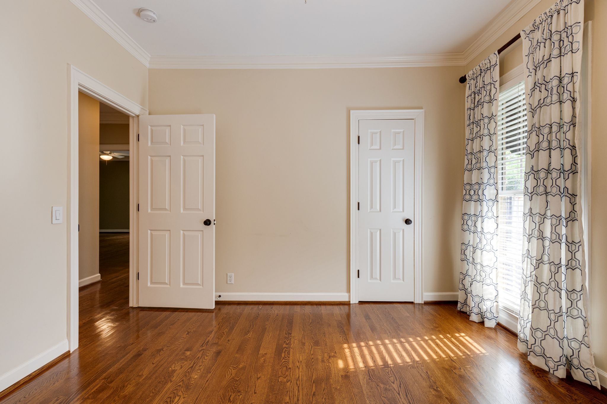 2723 Abbott Martin Rd