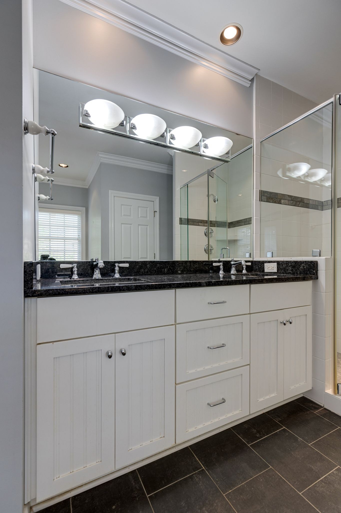 2723 Abbott Martin Rd