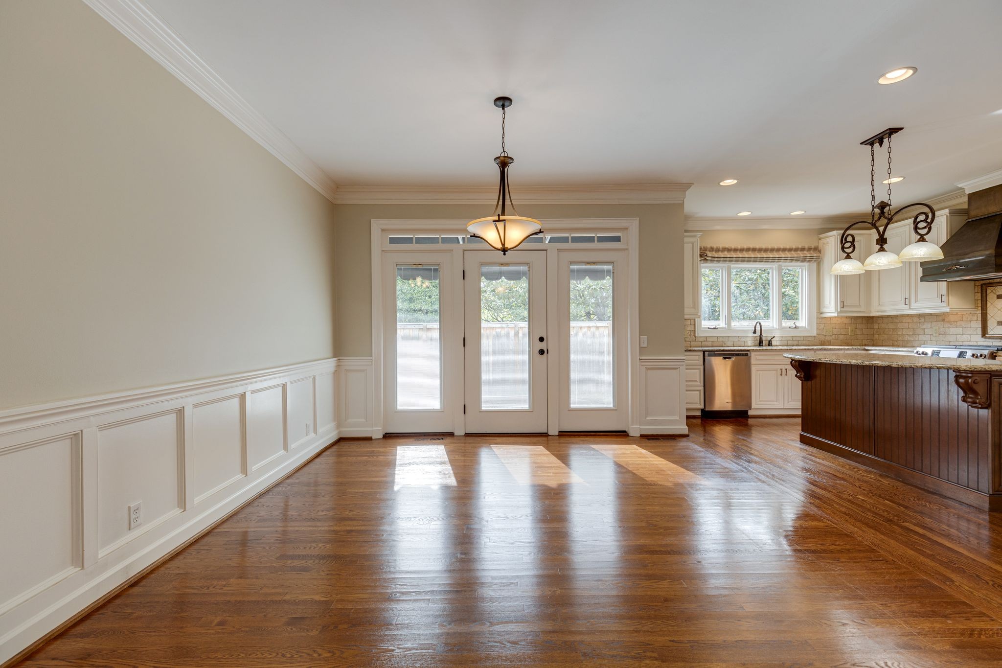 2723 Abbott Martin Rd