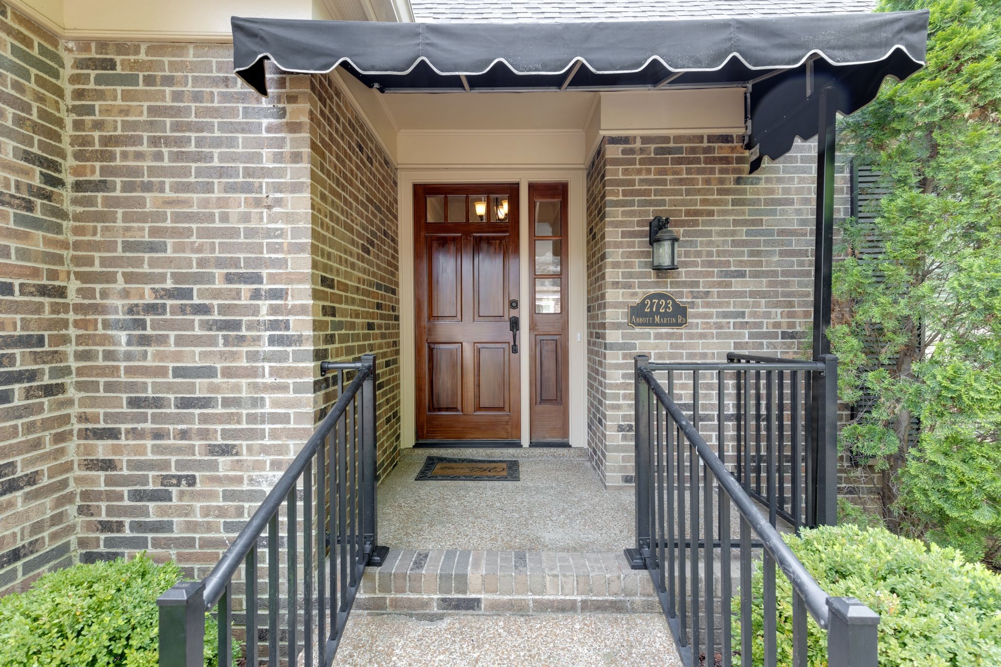 2723 Abbott Martin Rd