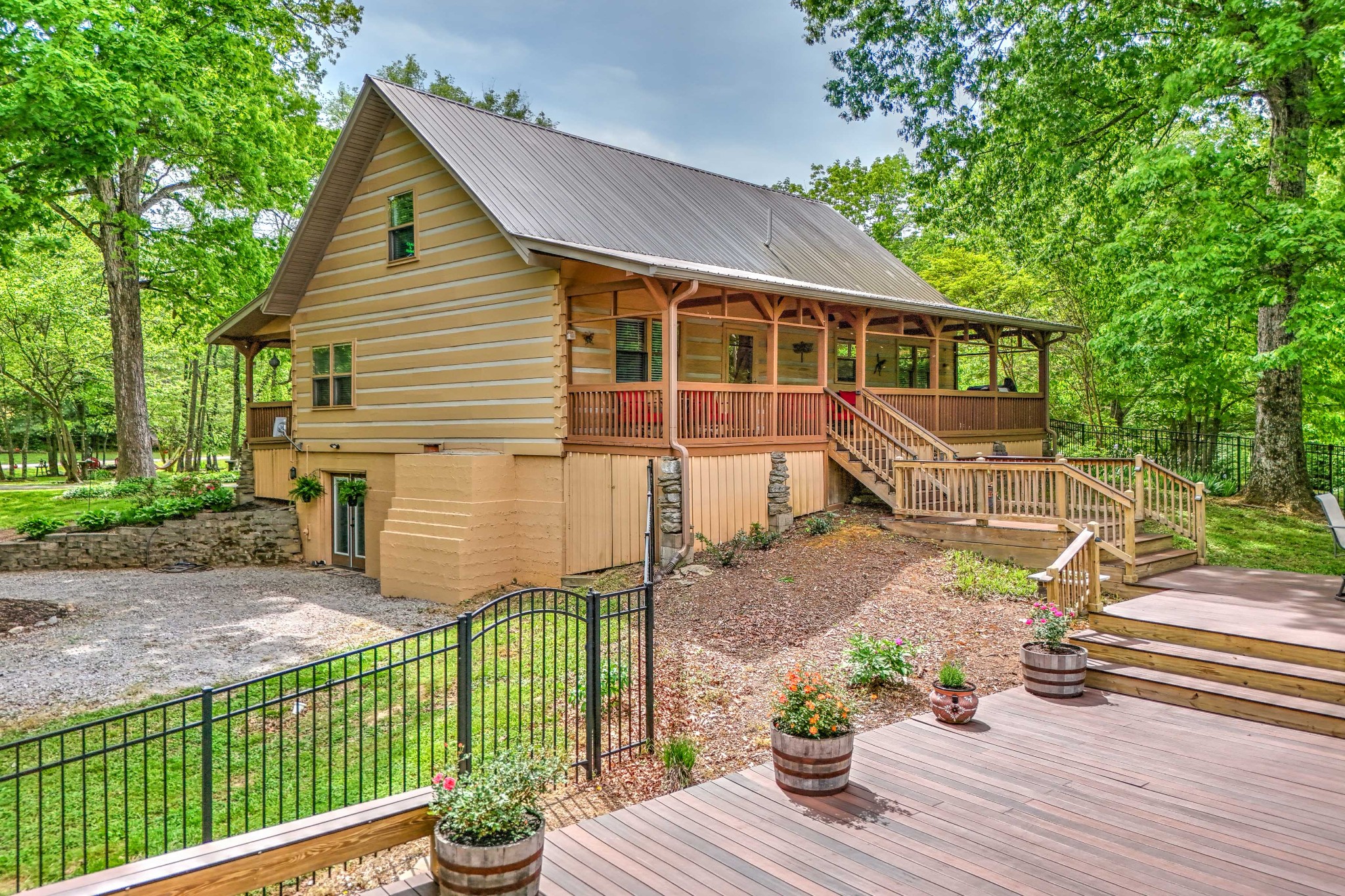 1708 Sugar Ridge Rd