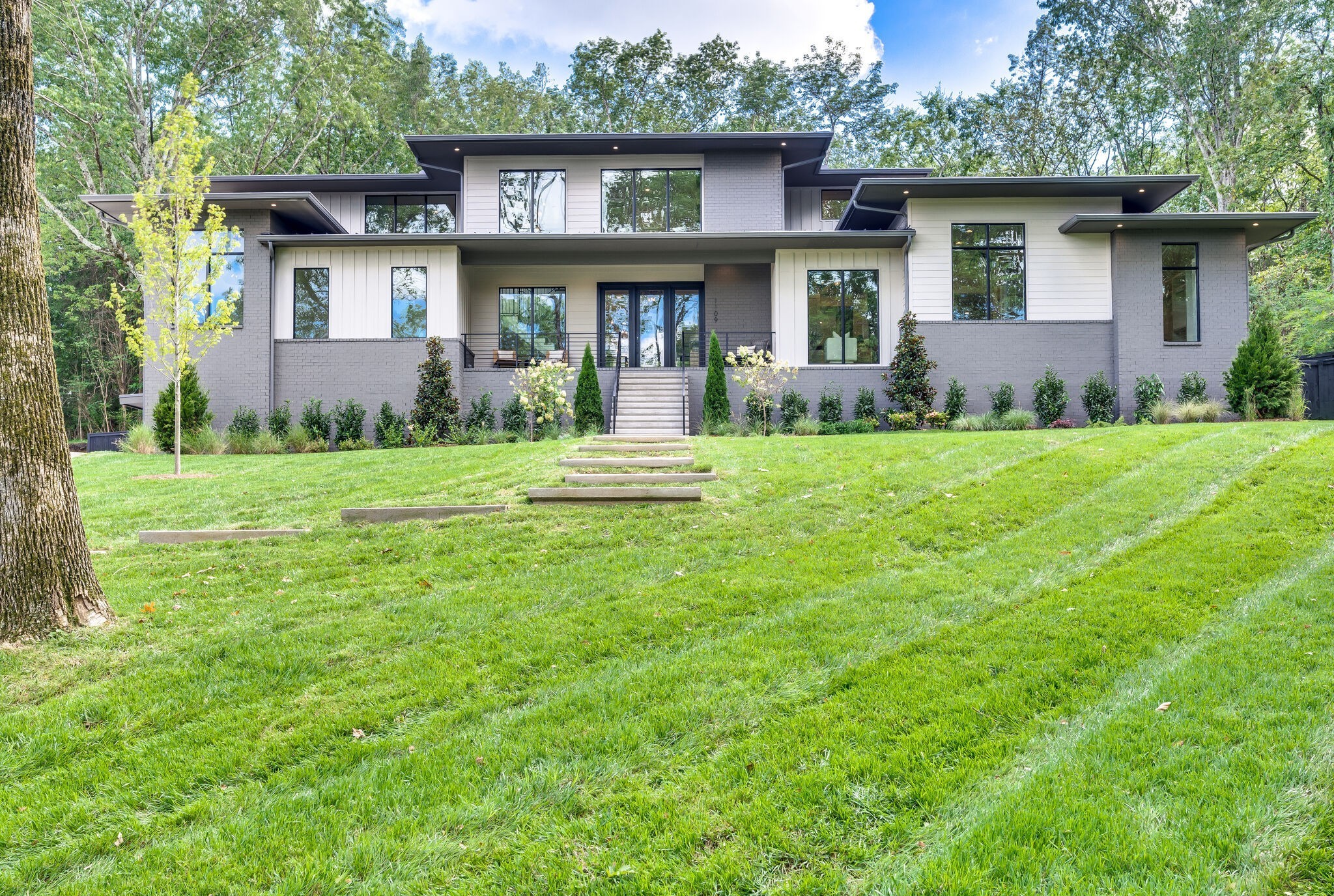 1109 Sparta Rd