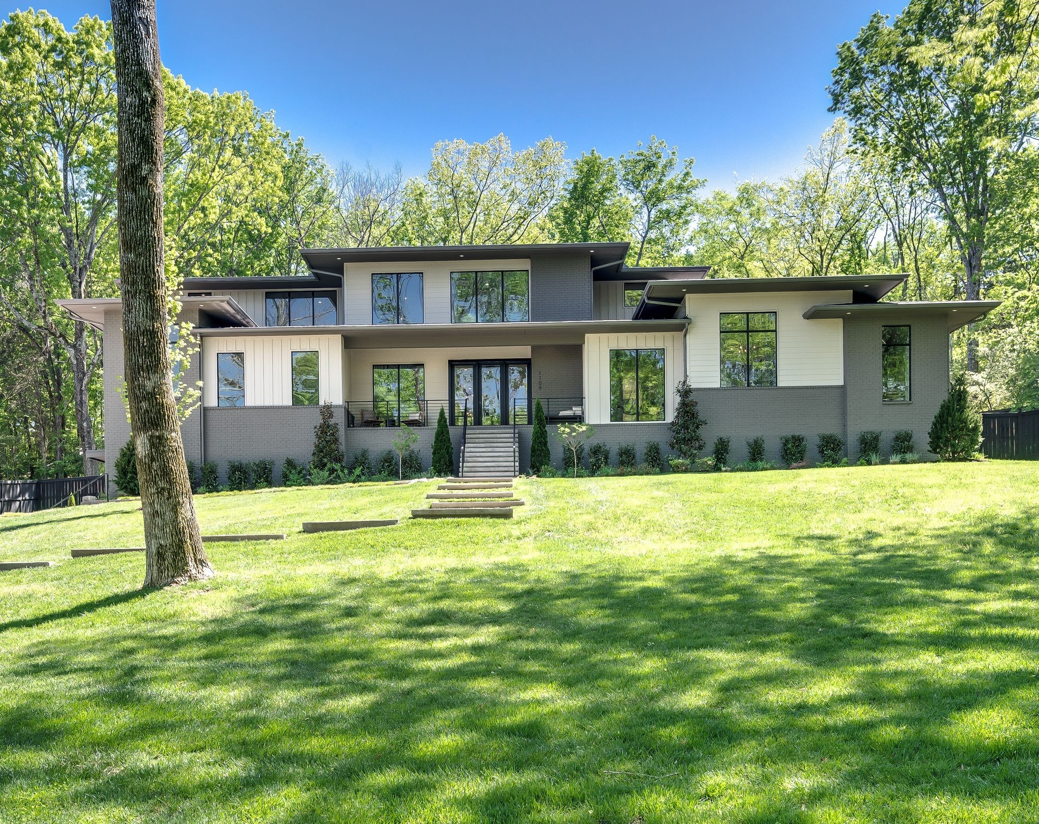 1109 Sparta Rd