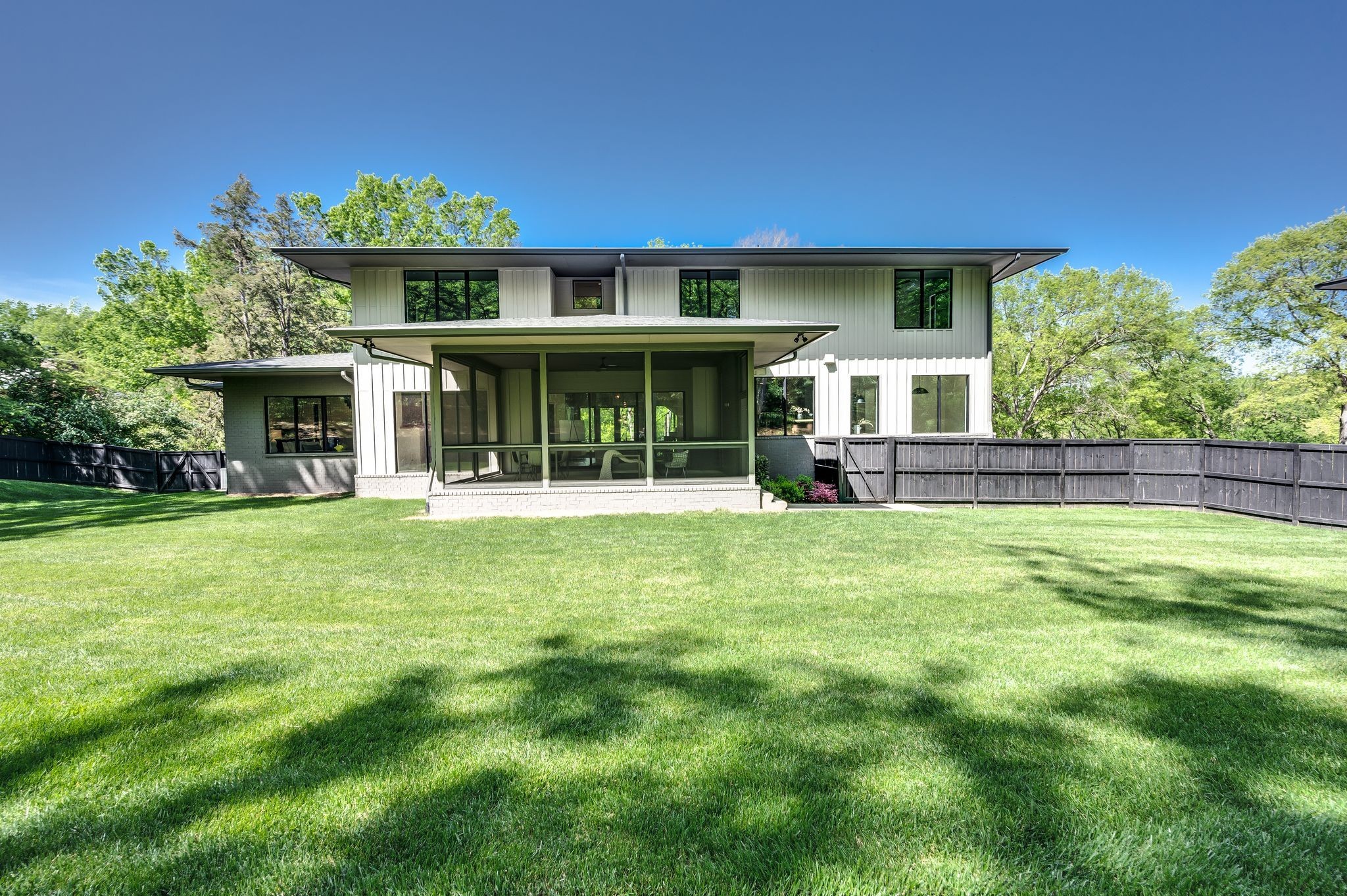 1109 Sparta Rd