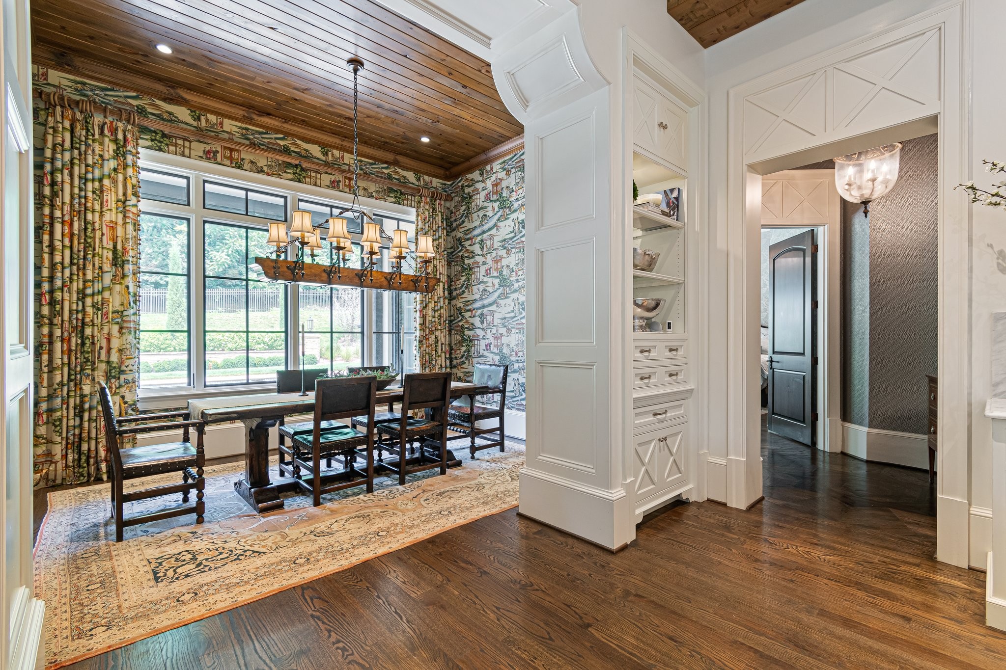 834 Windstone Blvd