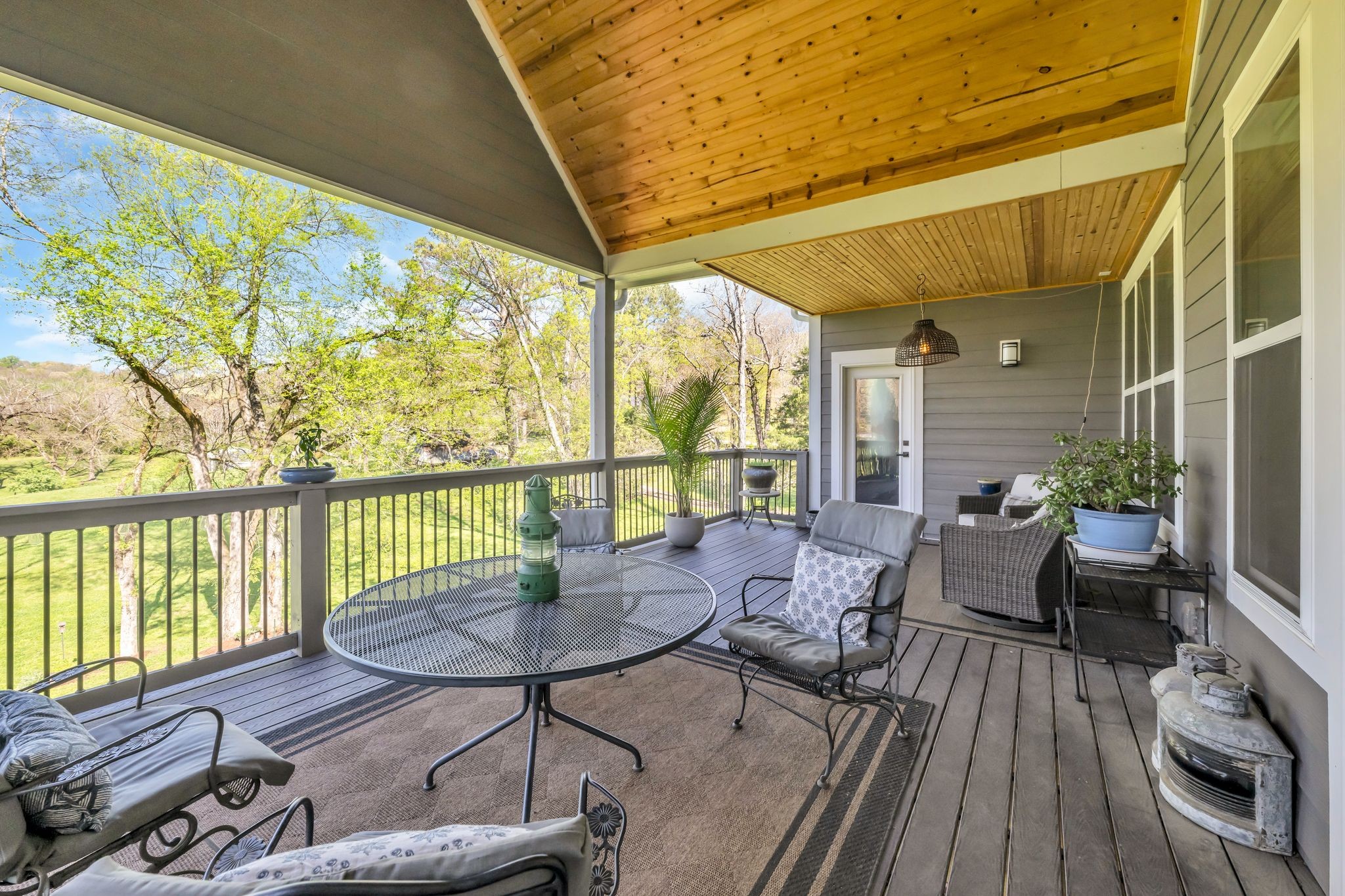 9064 Old Charlotte Pike