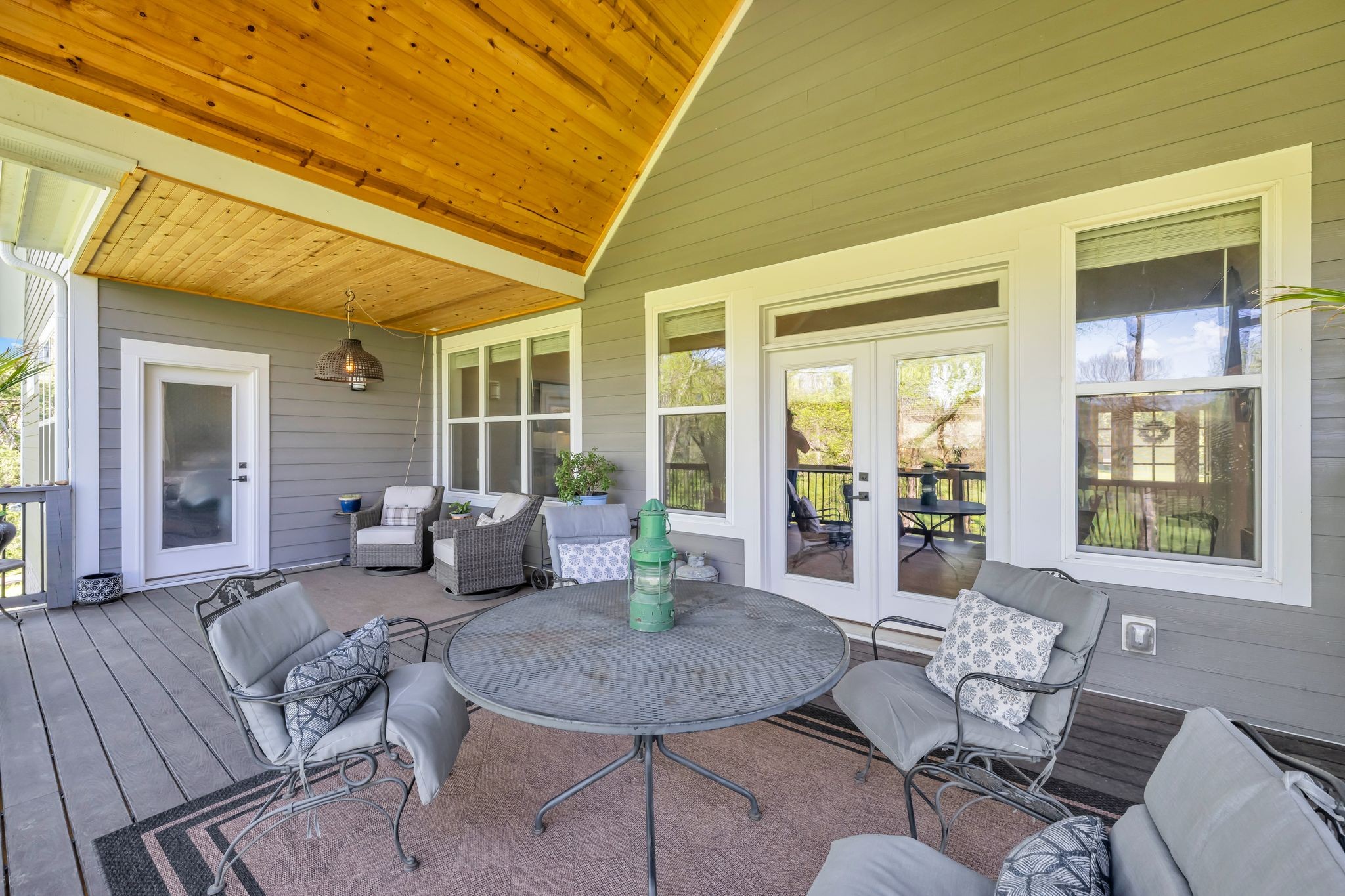 9064 Old Charlotte Pike